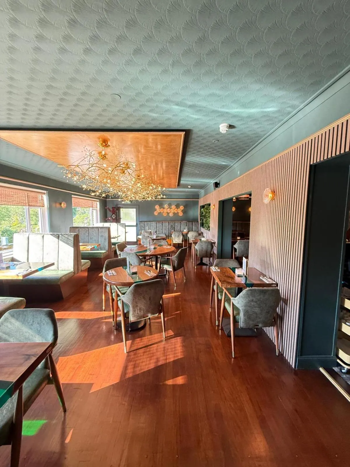 Restaurant/places to eat in Craigvrack Hotel & Restaurant