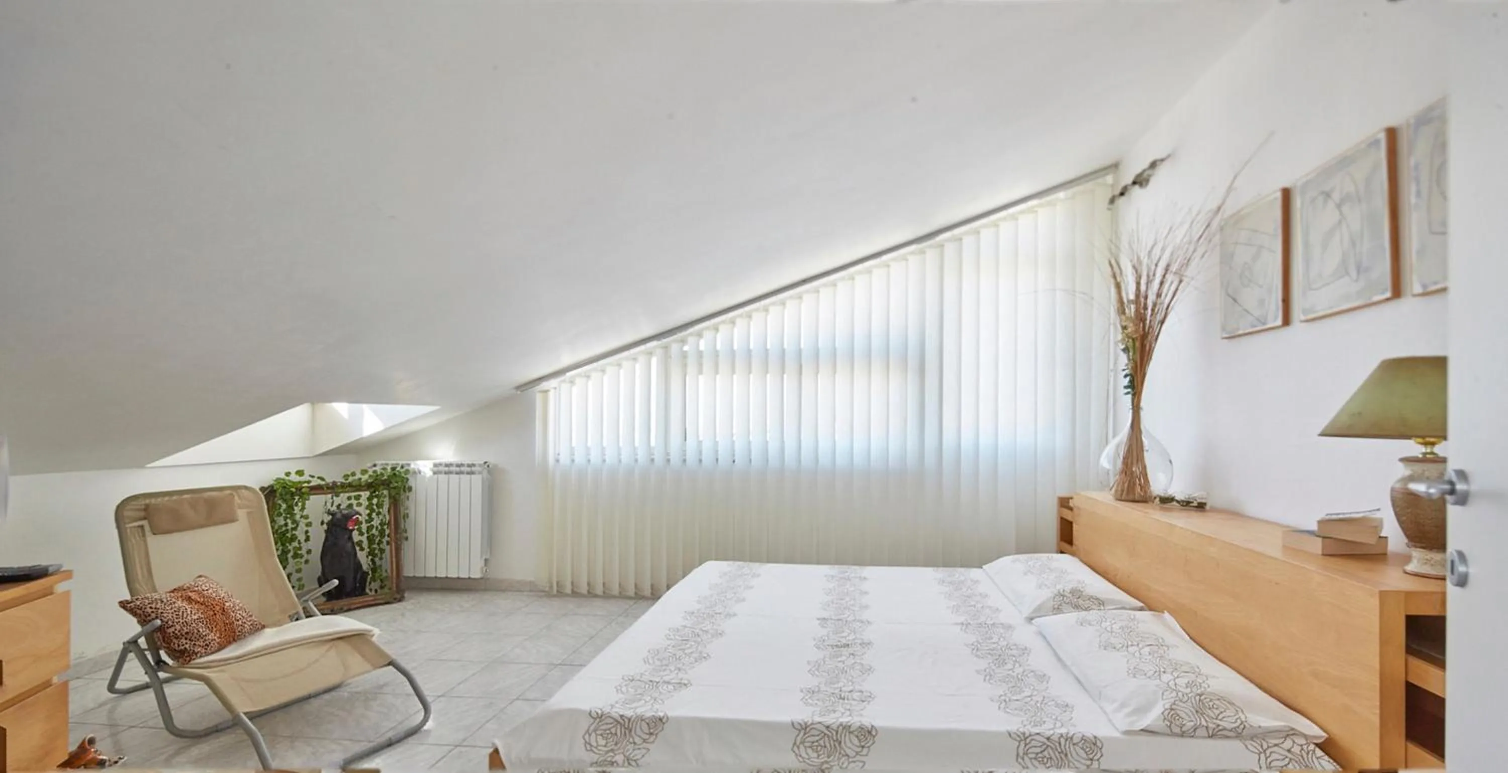 Bedroom, Bed in Villa Sissi