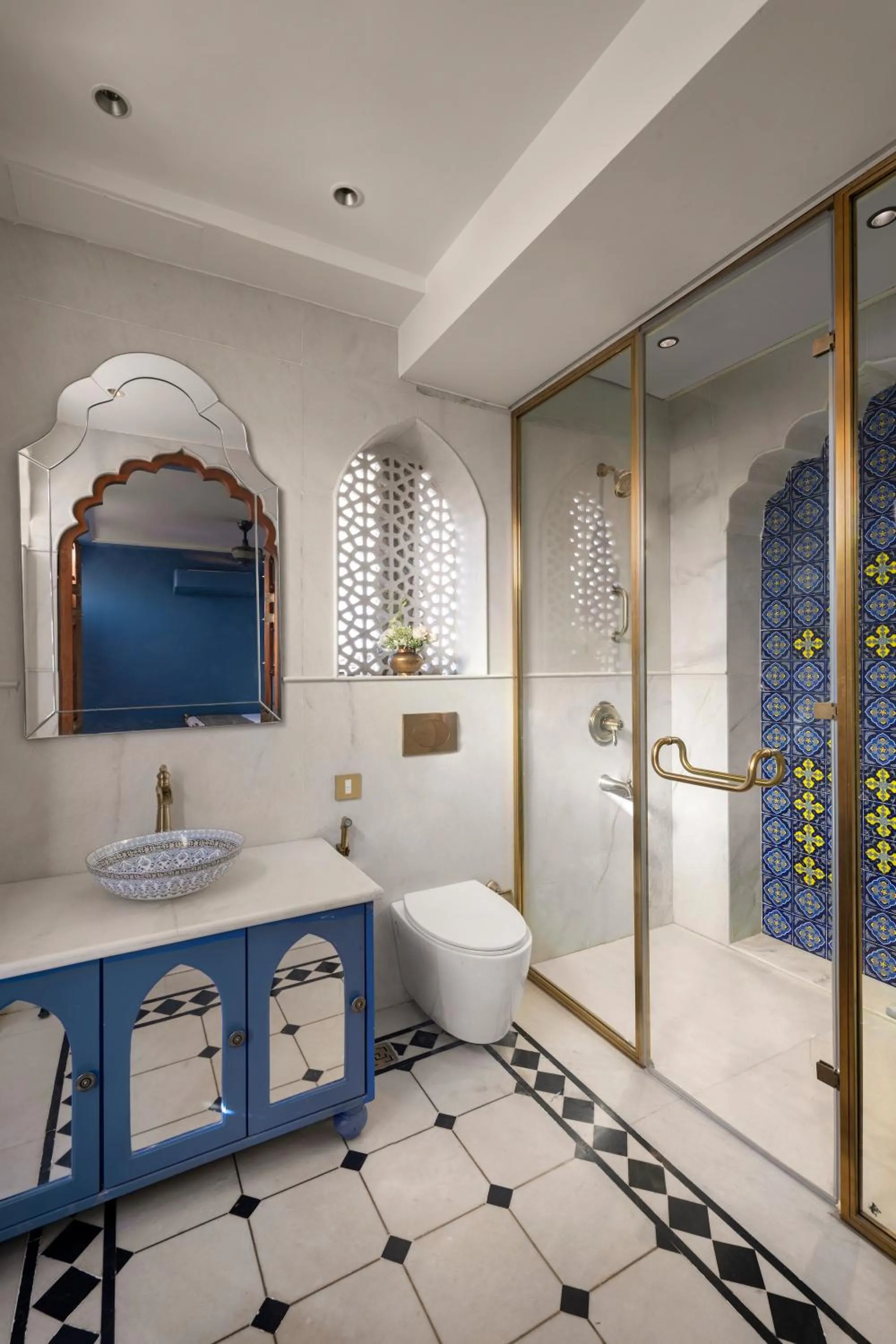 Bathroom in Haveli Dharampura & Golden Haveli- UNESCO awarded Boutique Heritage Hotel