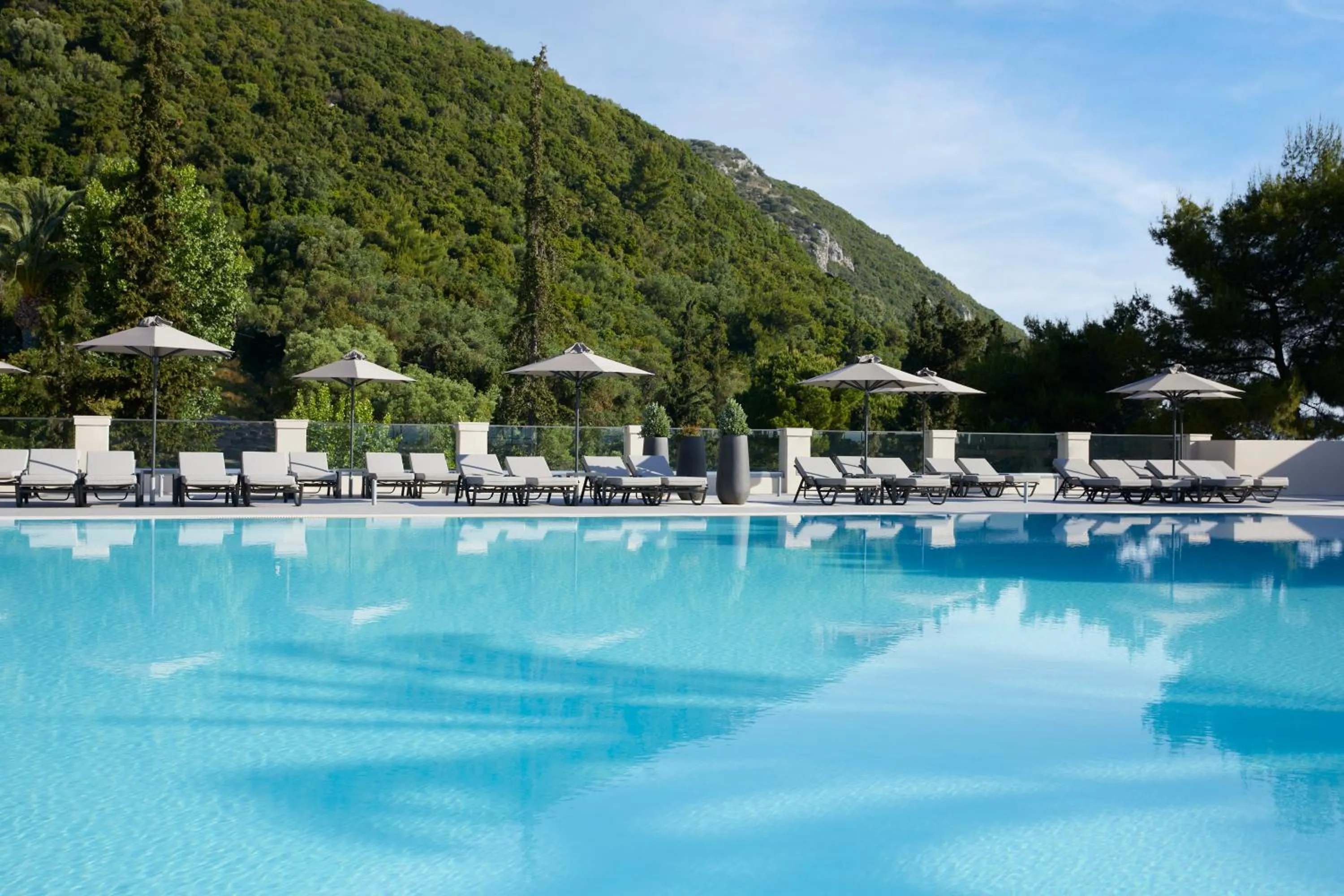 Swimming pool in MarBella, Mar-Bella Collection