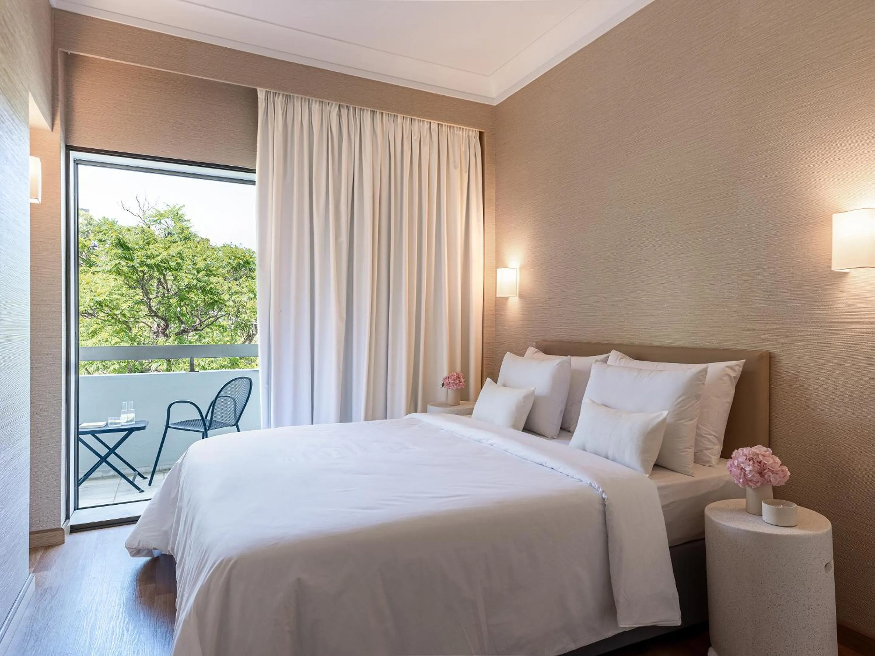 Bed in Grecotel Lux Me Dama Dama