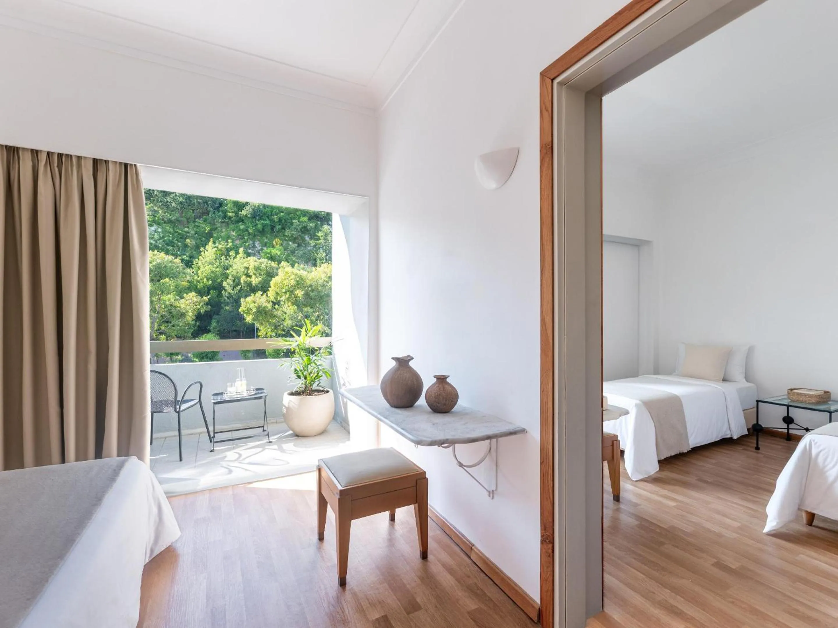 Photo of the whole room, Bed in Grecotel Lux Me Dama Dama