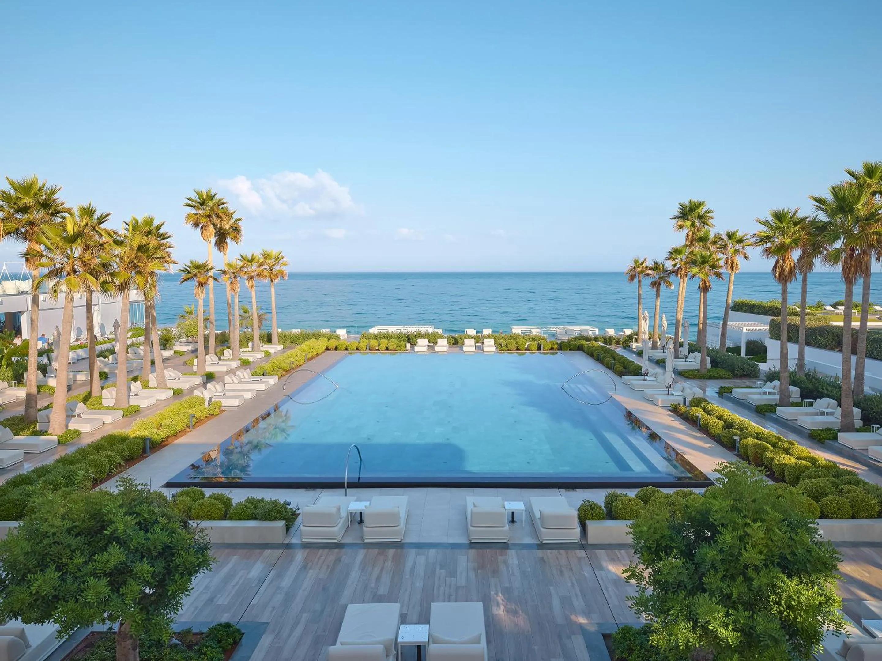 Day in Grecotel LUXME White