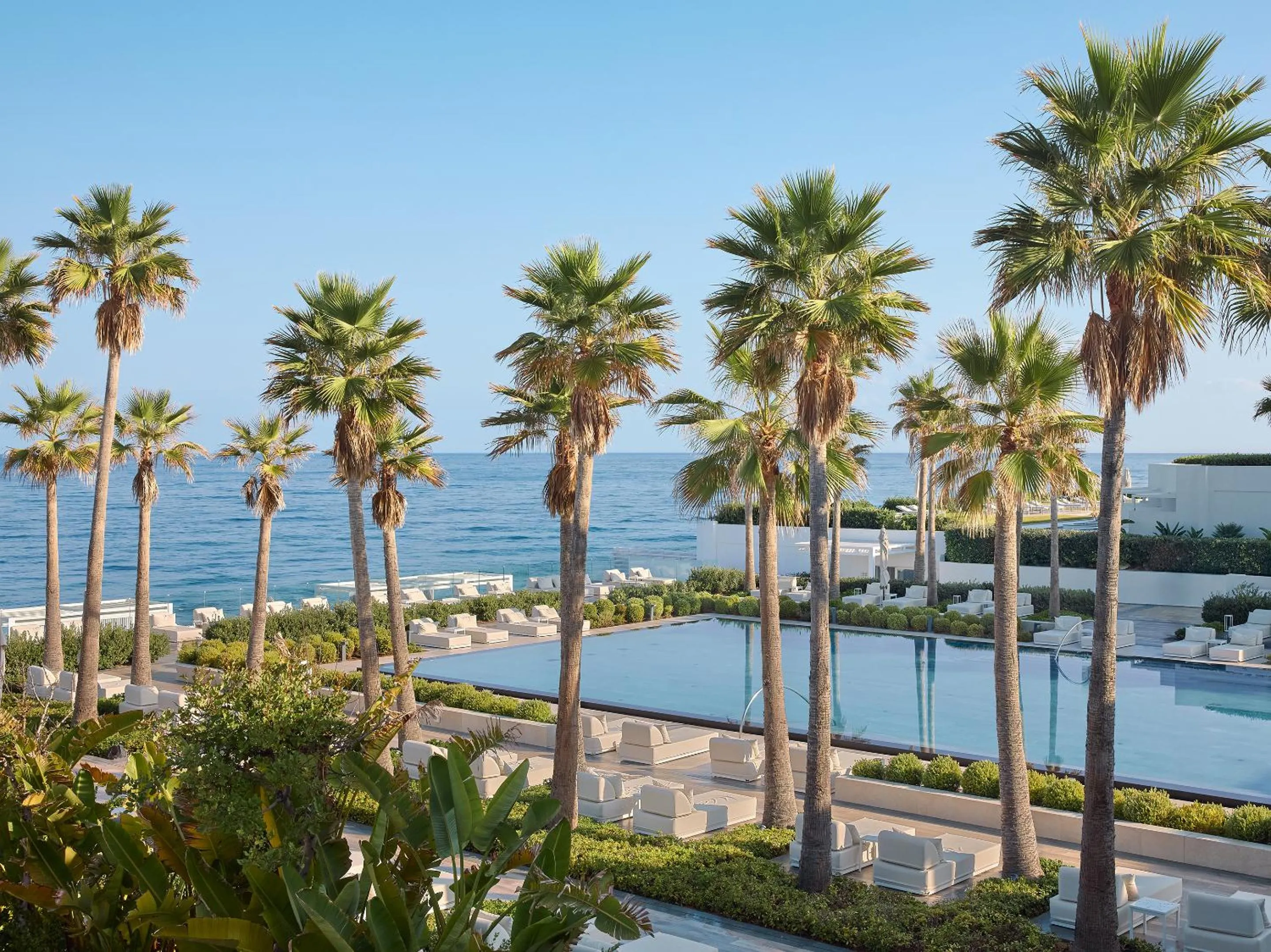 Day in Grecotel LUXME White