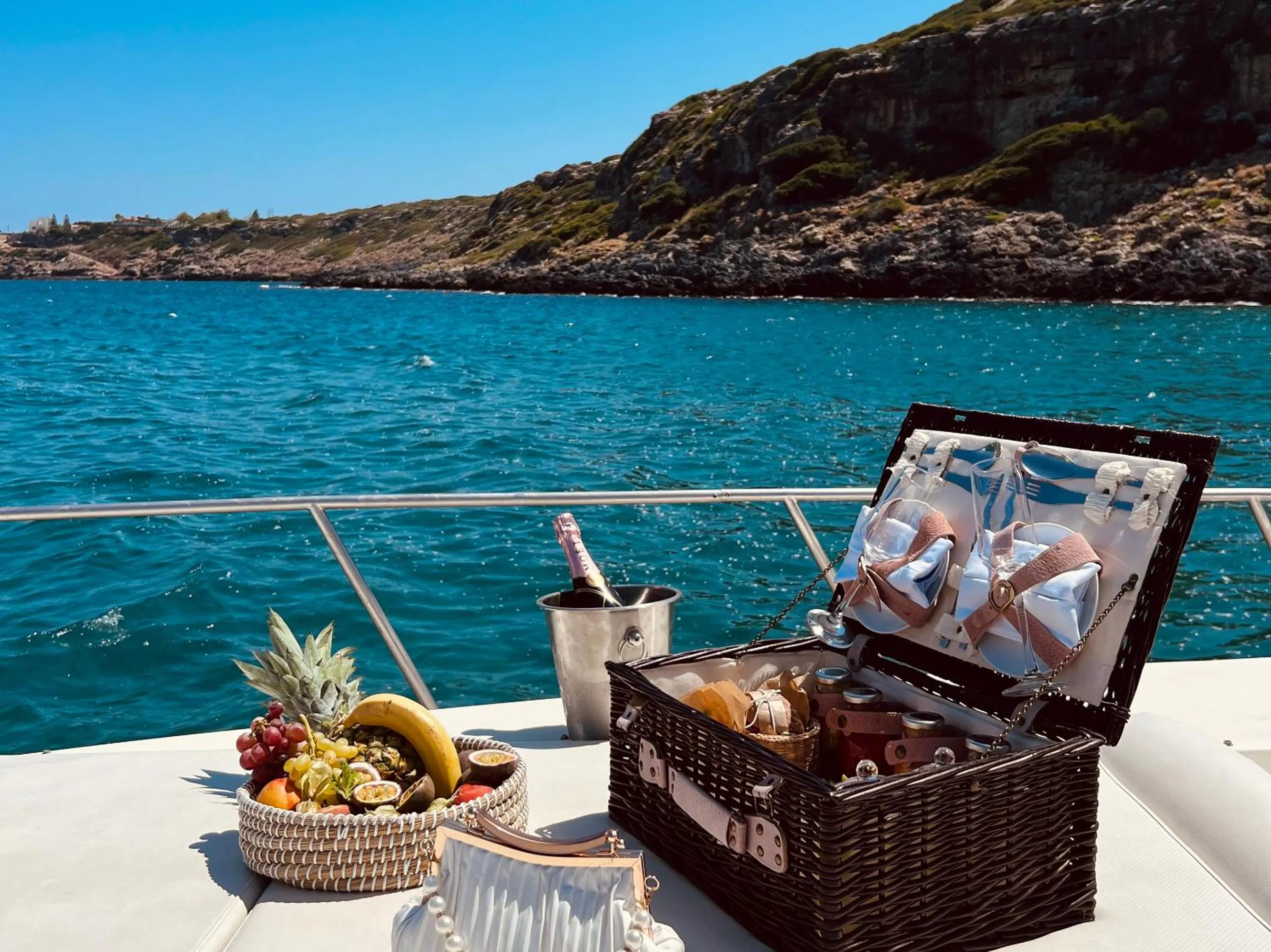 Day in Grecotel LUXME White