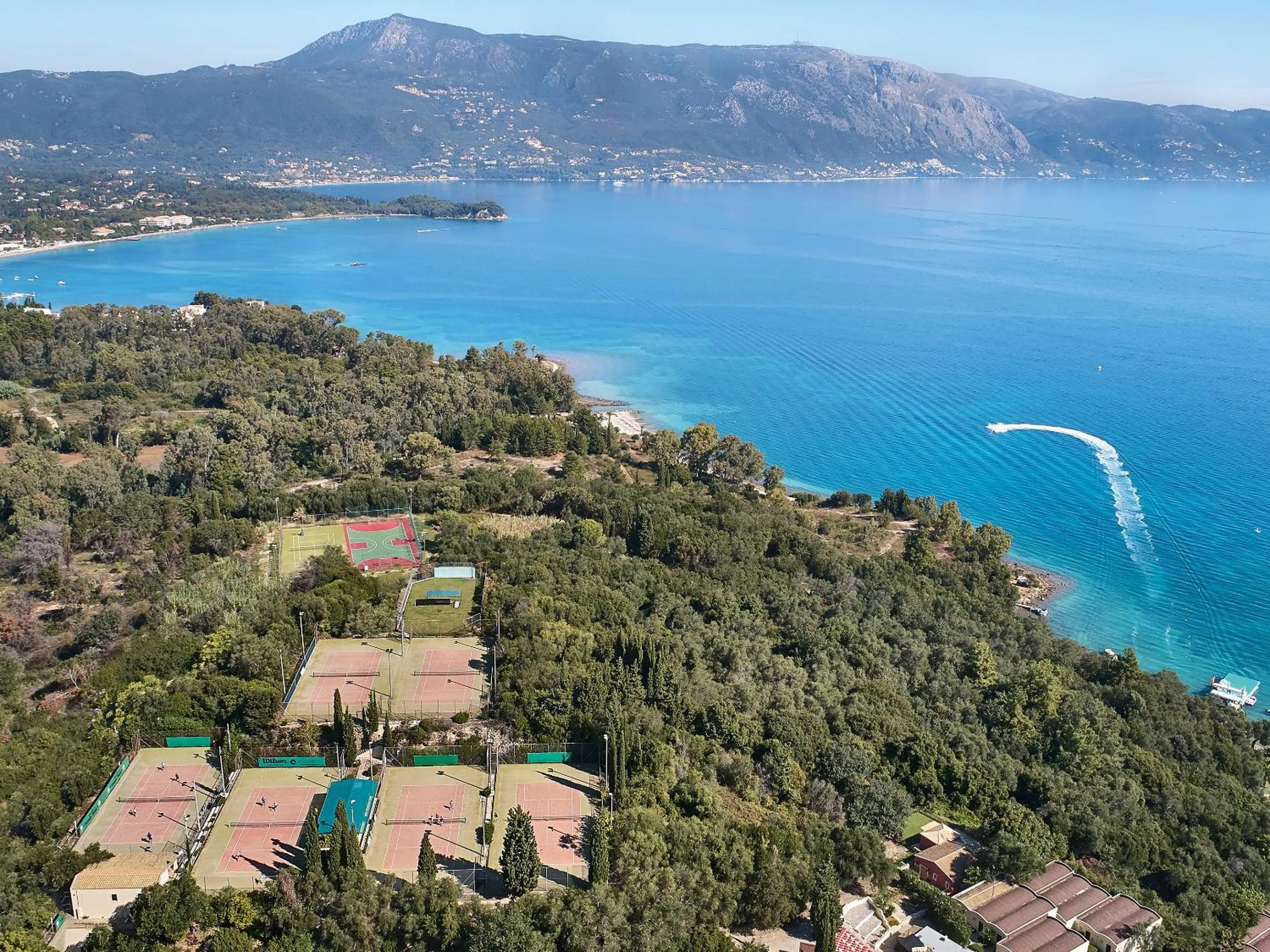 Sports in Grecotel LUXME Daphnila Bay