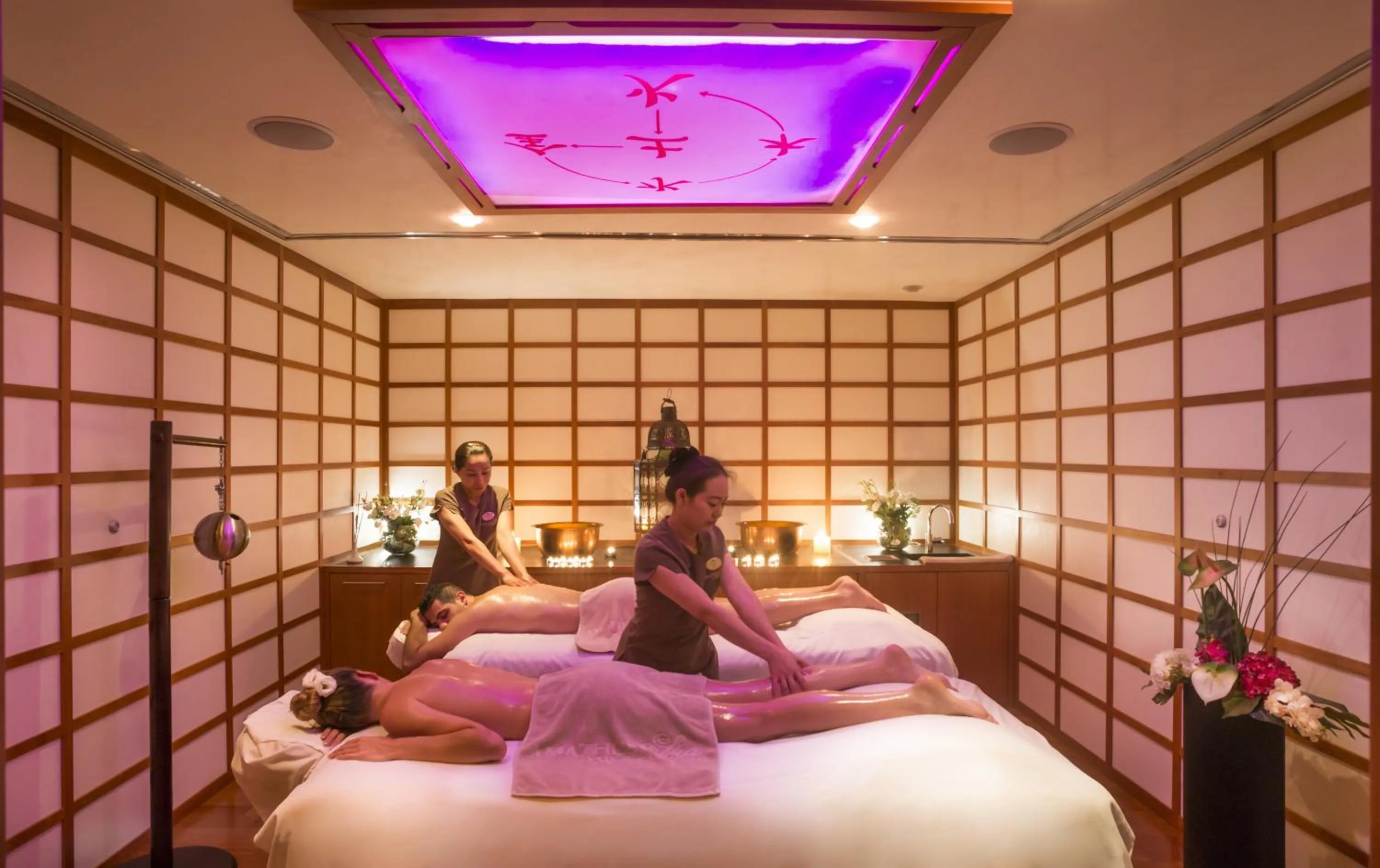 Activities, Bed in Amathus Beach Hotel Limassol