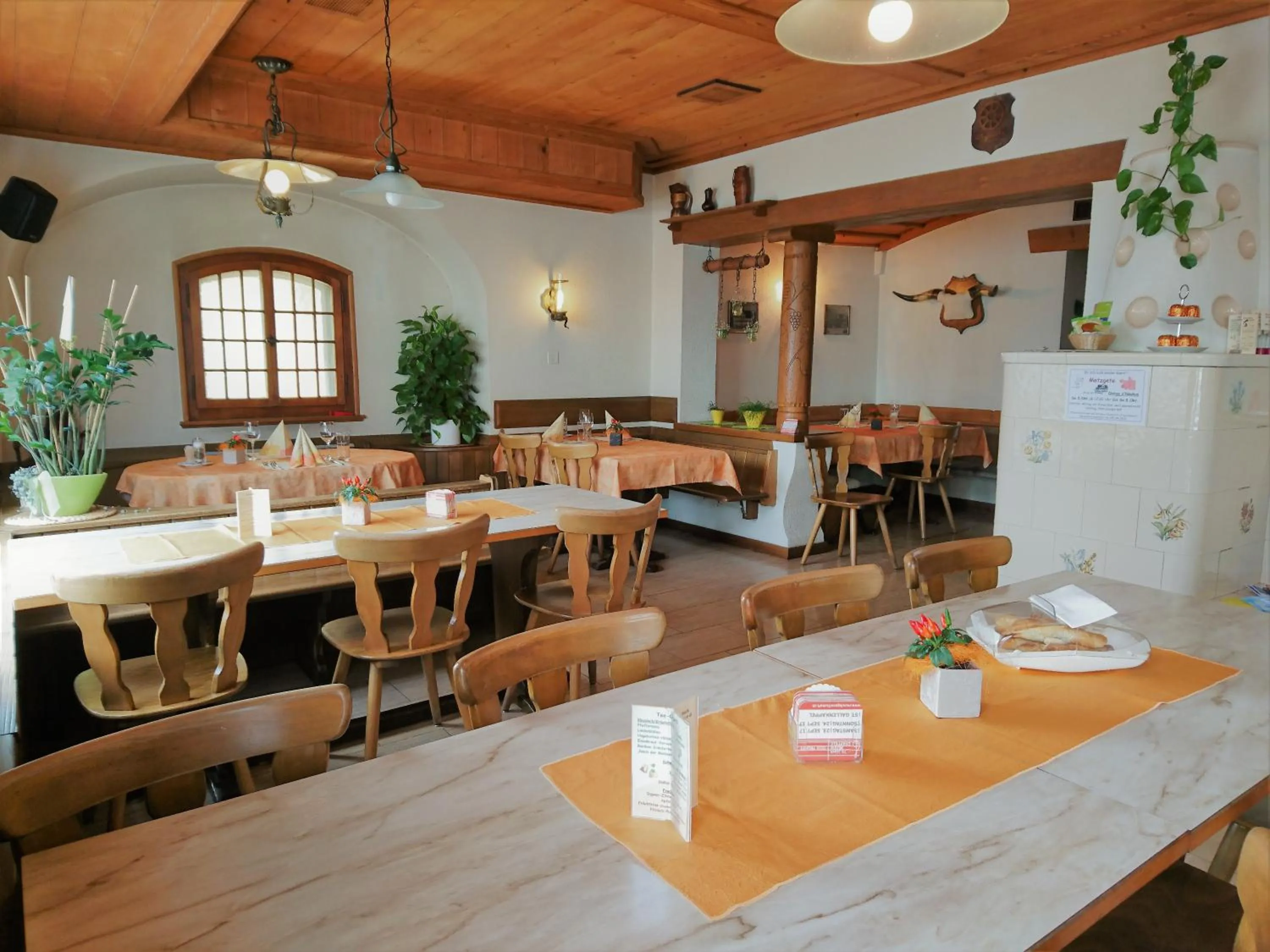 Restaurant/places to eat in Gasthaus zum Ochsen