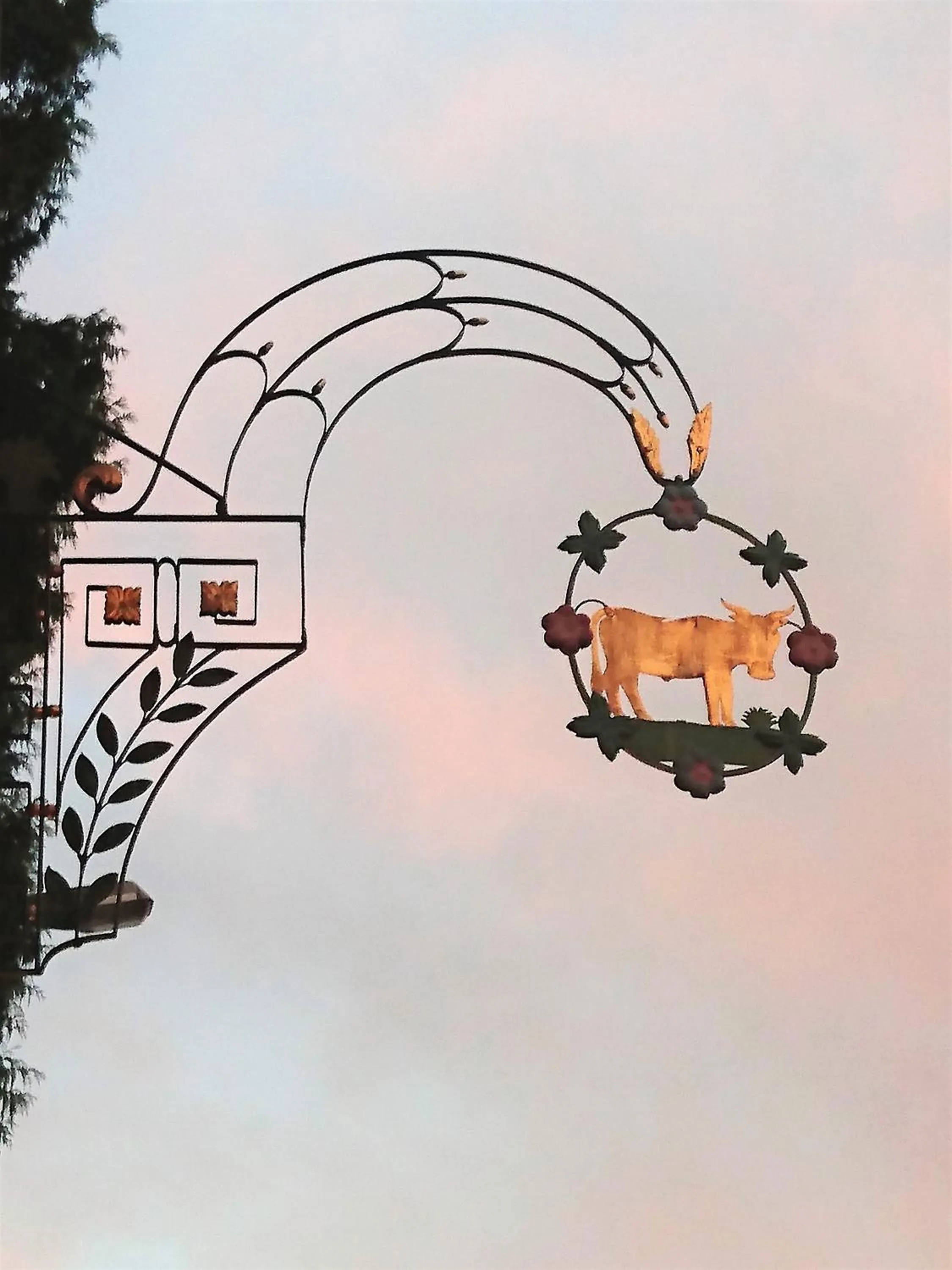 Property logo or sign in Gasthaus zum Ochsen