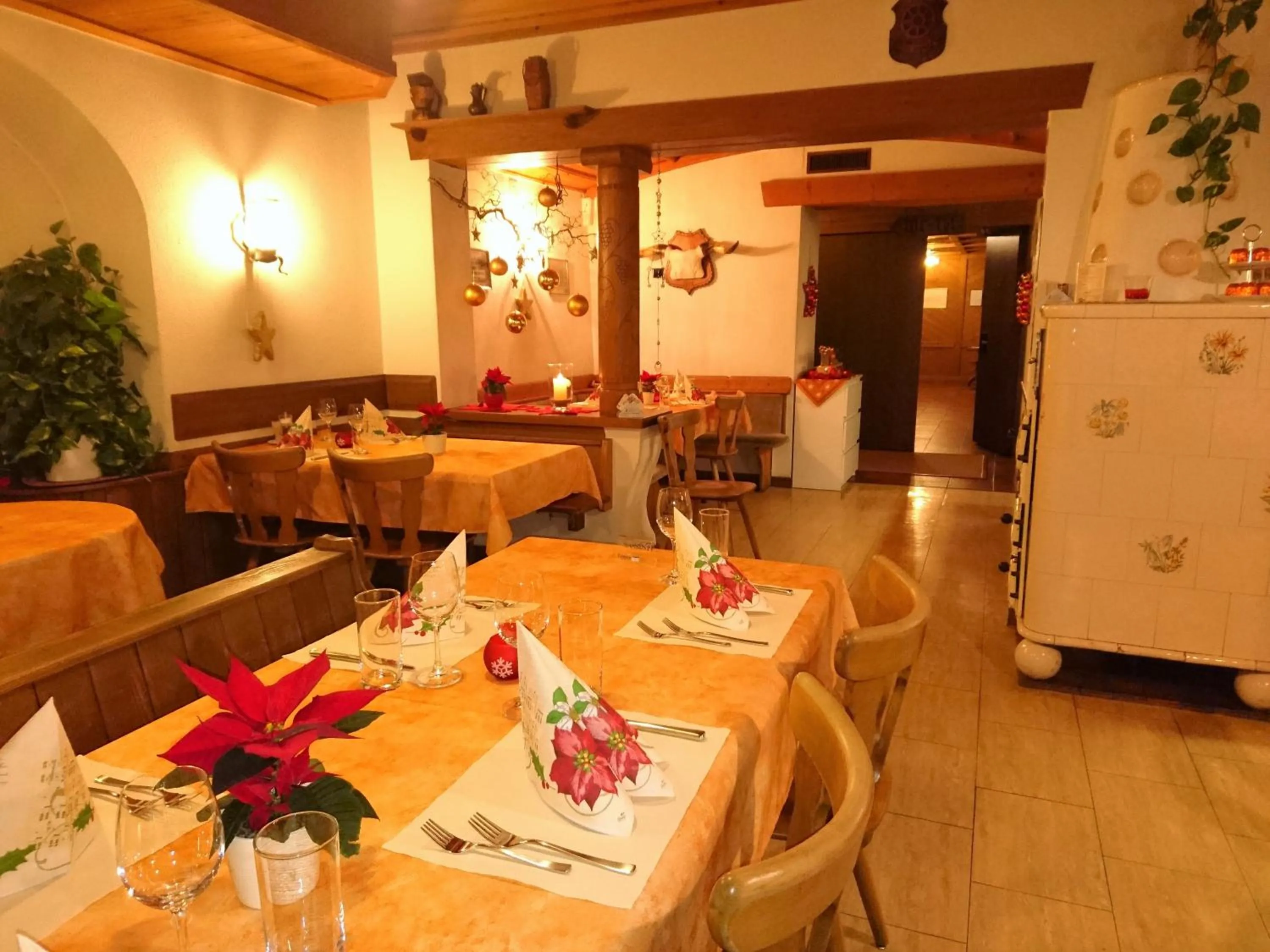 Restaurant/places to eat in Gasthaus zum Ochsen