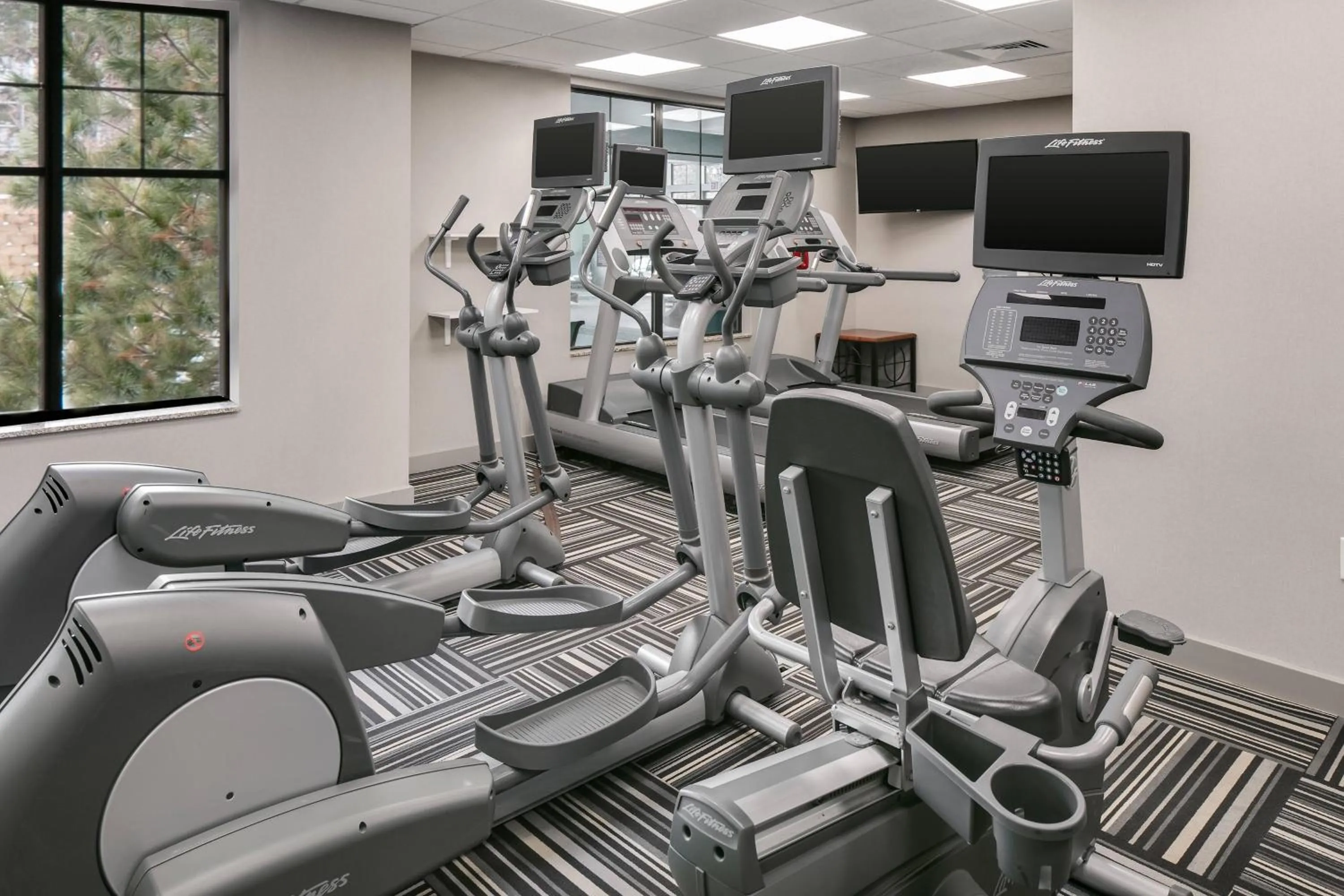 Fitness centre/facilities in Residence Inn by Marriott Lincoln South