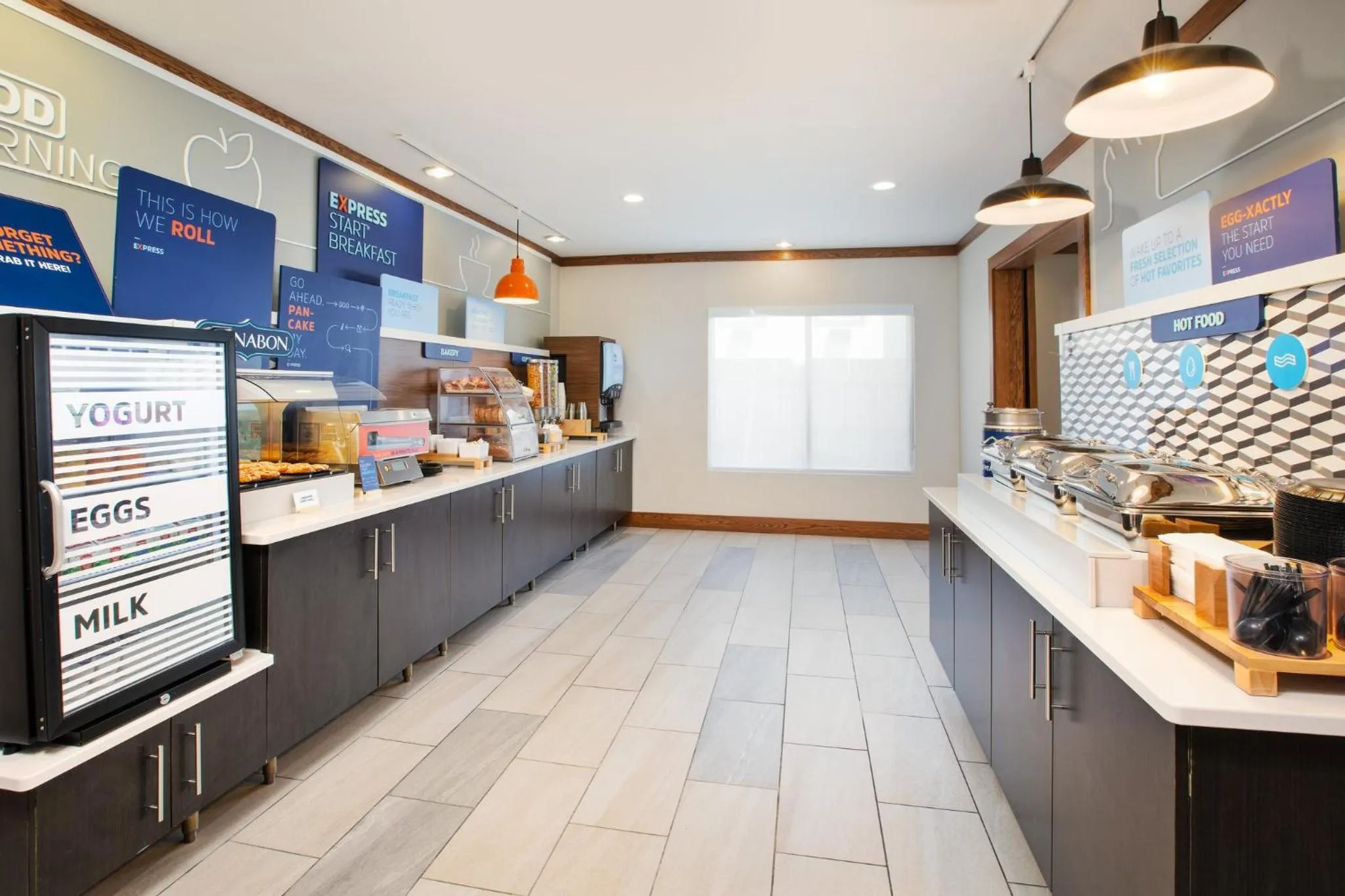 Breakfast in Holiday Inn Express & Suites Buffalo by IHG