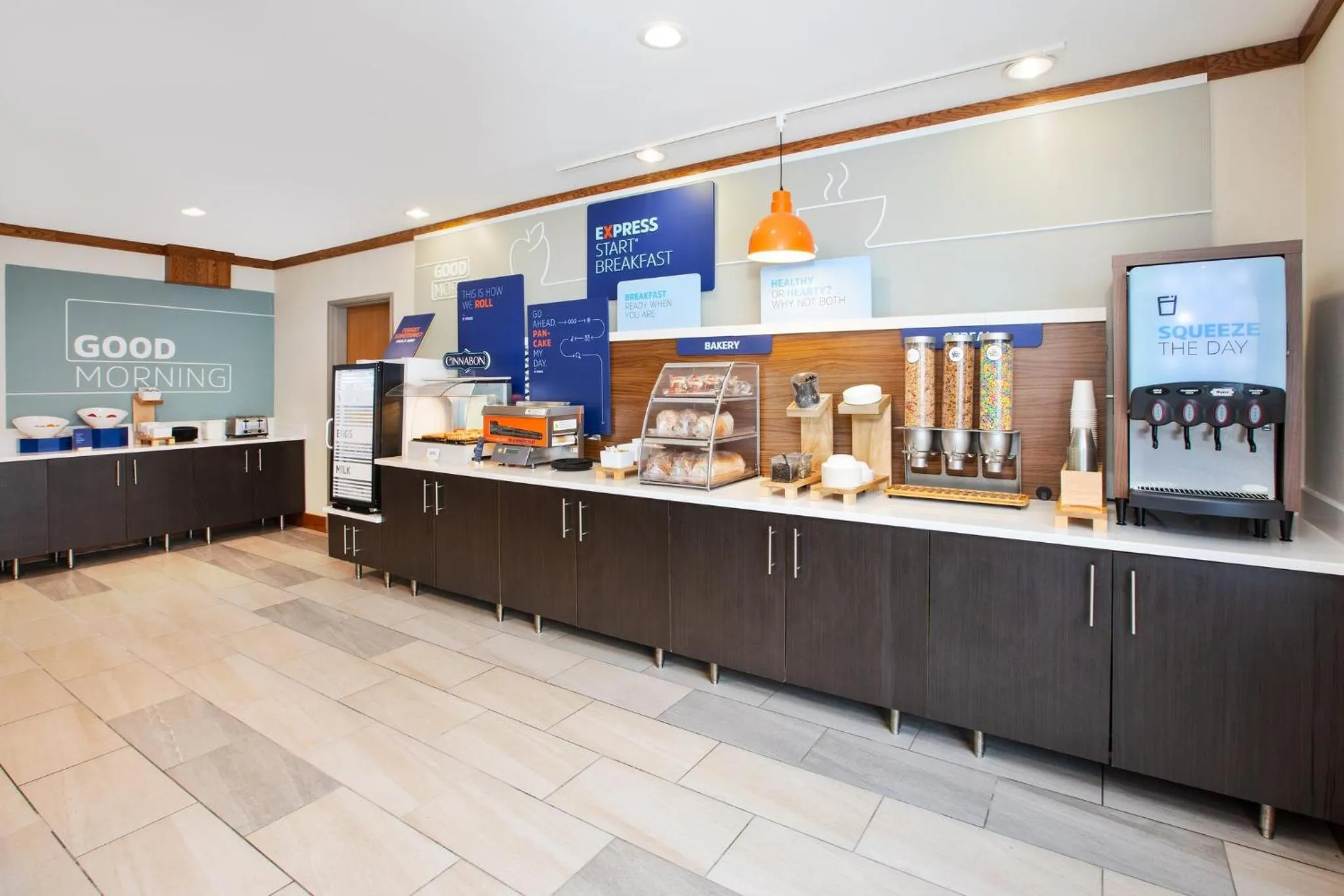 Breakfast in Holiday Inn Express & Suites Buffalo by IHG