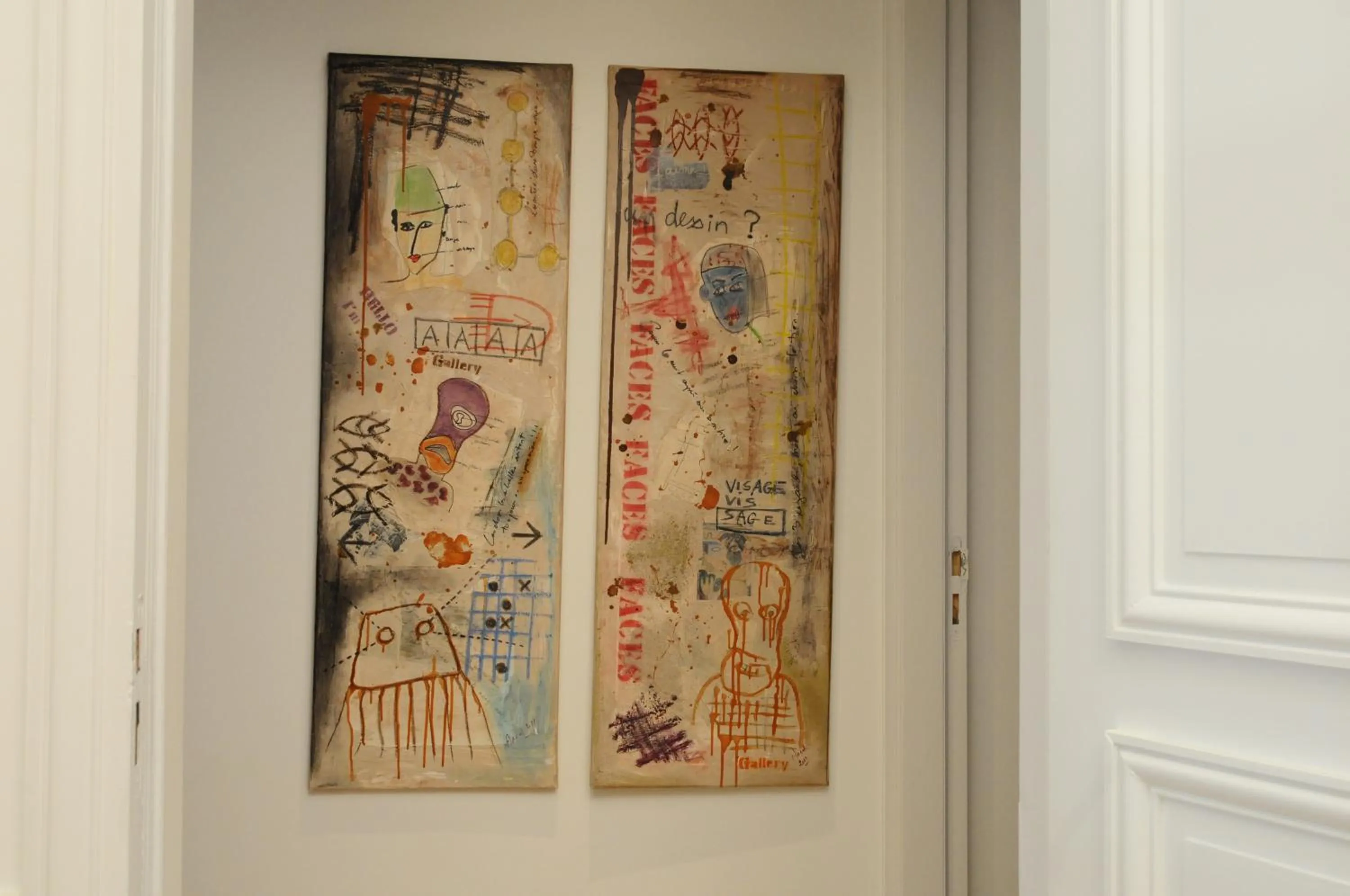 Decorative detail in Relais12bis Bed & Breakfast By Eiffel Tower