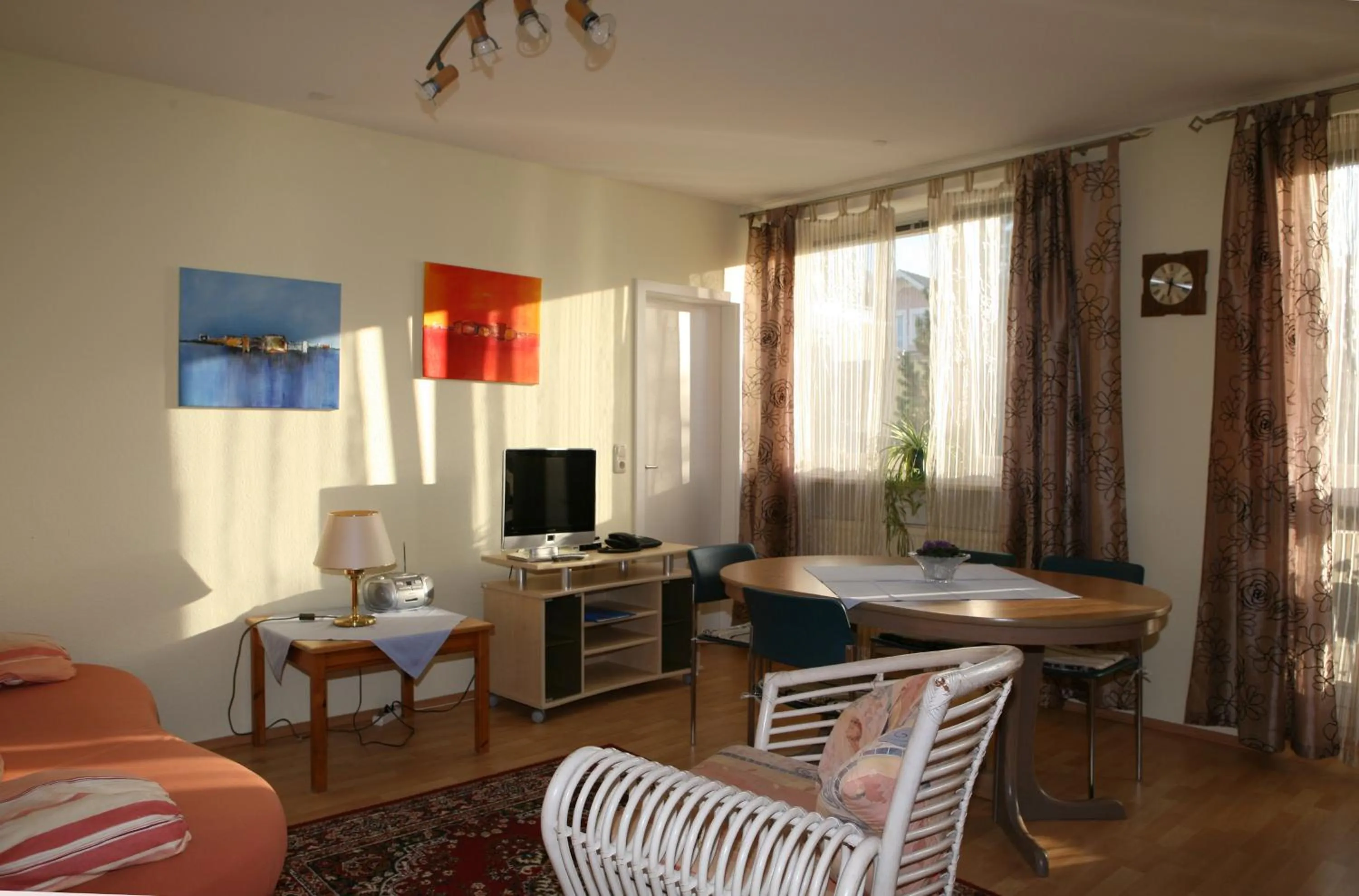 TV/Entertainment Center in Hotel Alpenrose