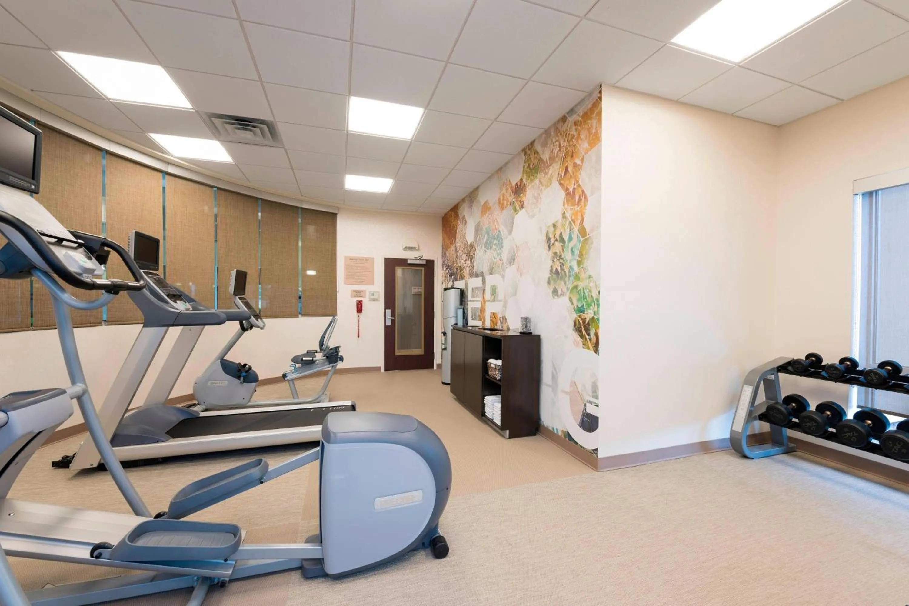 Fitness centre/facilities in SpringHill Suites Midland