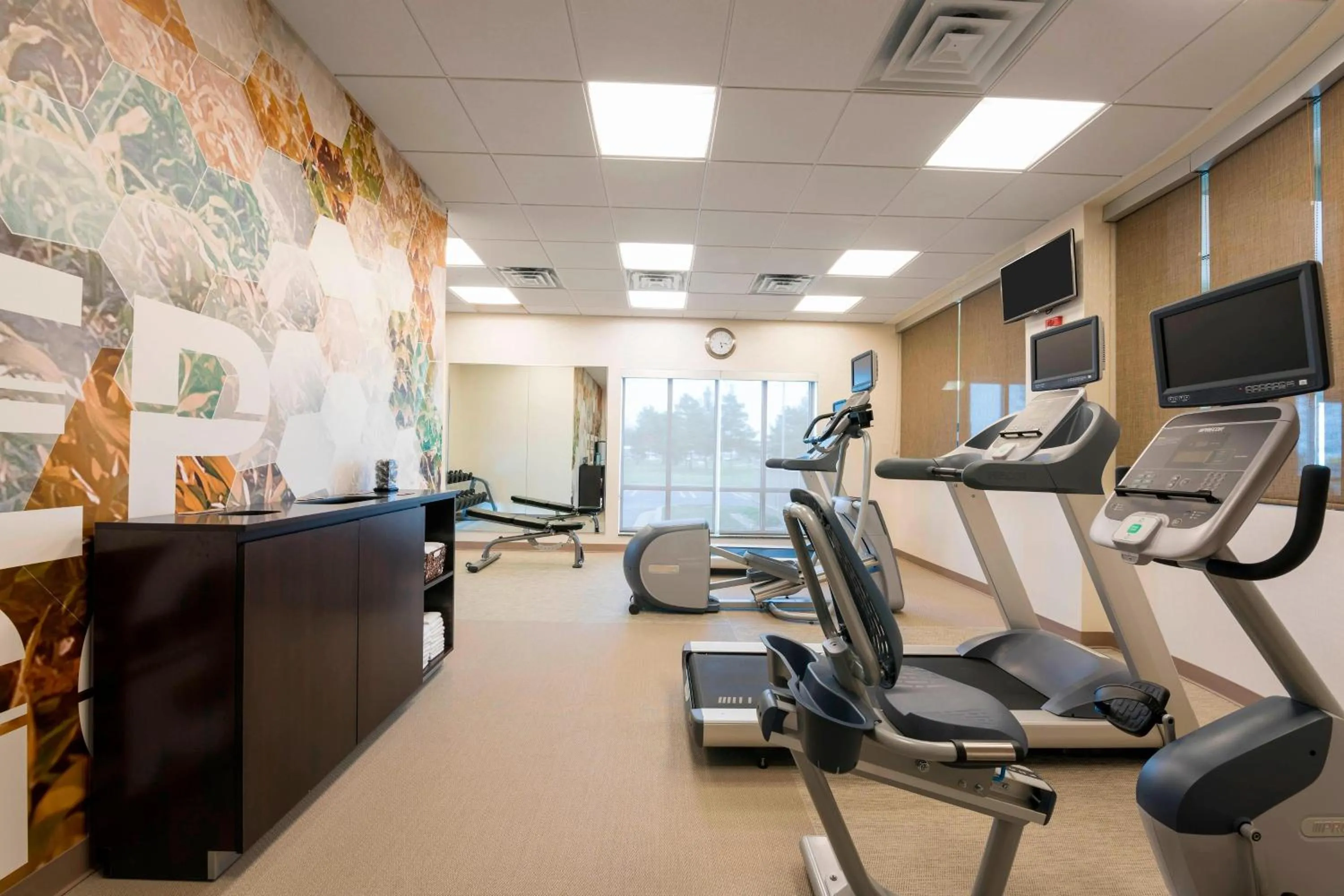 Fitness centre/facilities in SpringHill Suites Midland
