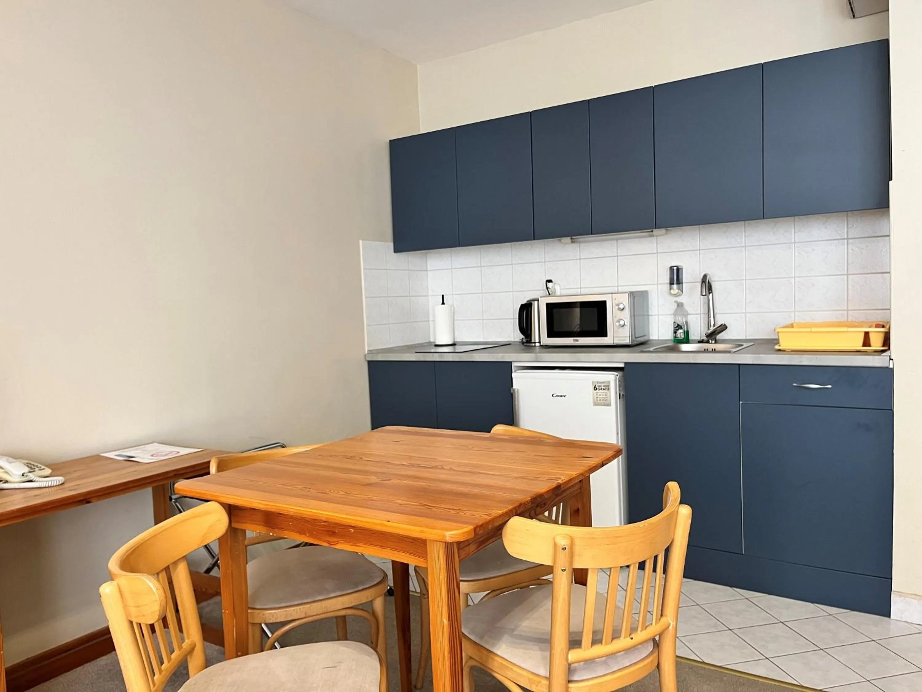 Kitchen or kitchenette in Corvin Hotel Budapest Residence