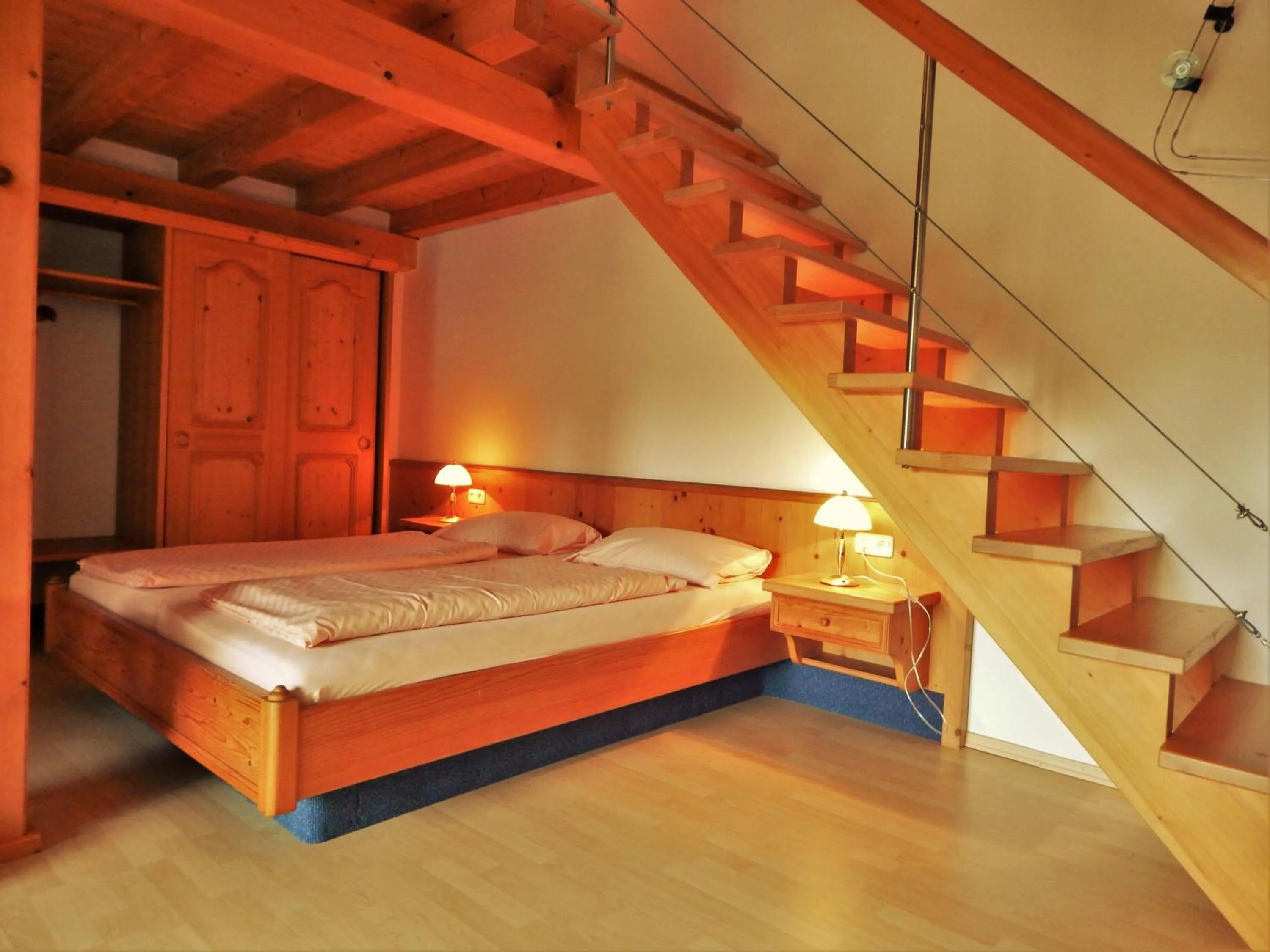 Bed in Hotel Königsseer Hof