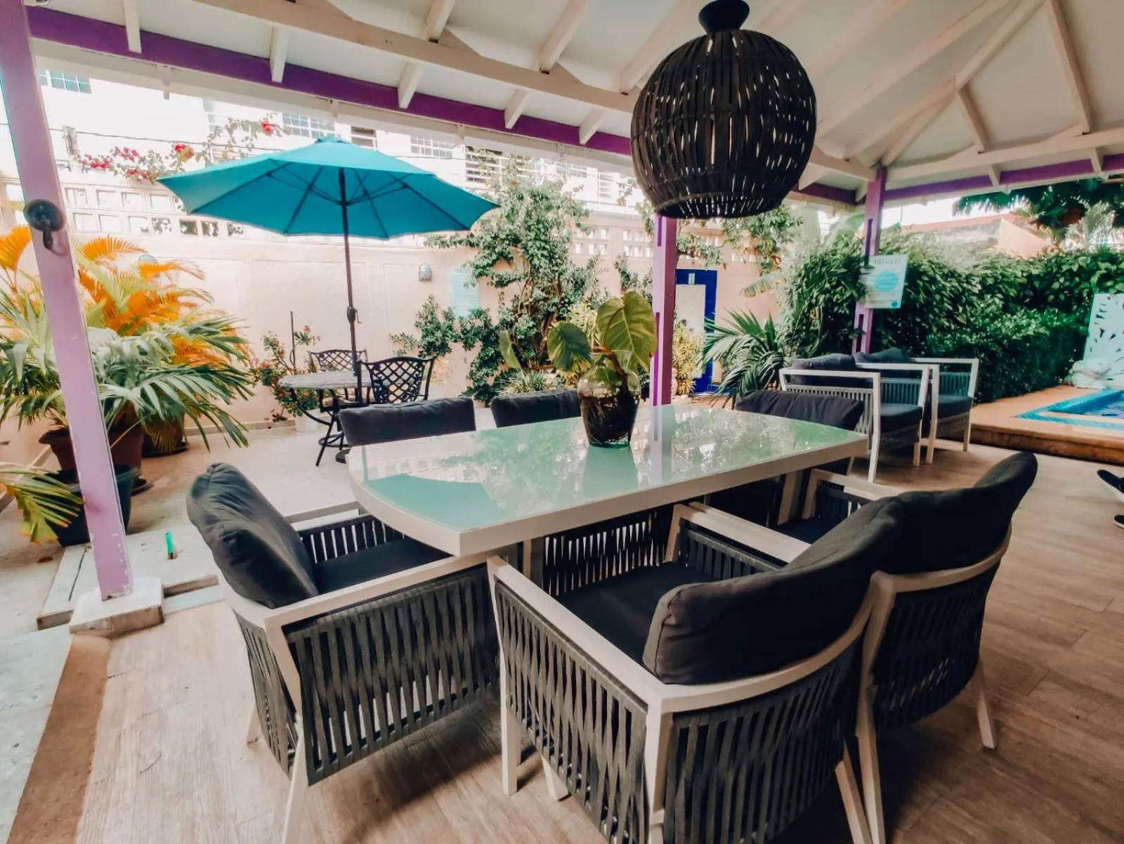 Garden in Summer House Inn San Andres