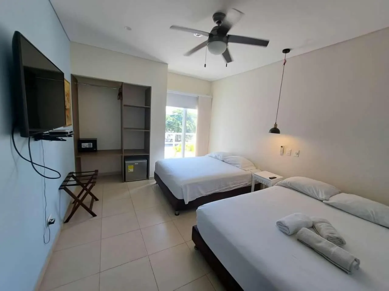 TV and multimedia, Bed in Summer House Inn San Andres