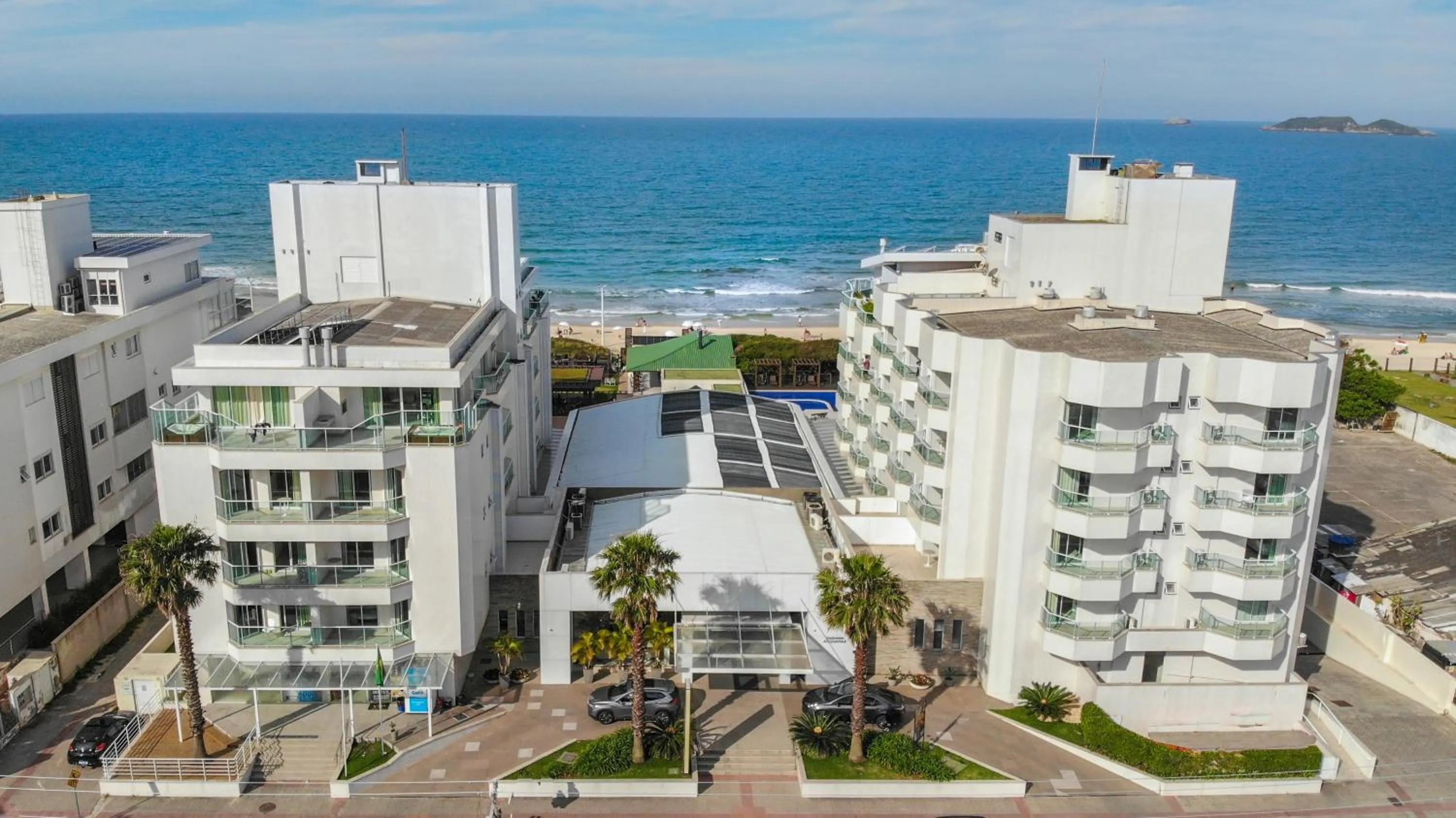 Facade/entrance in Slaviero Ingleses Convention