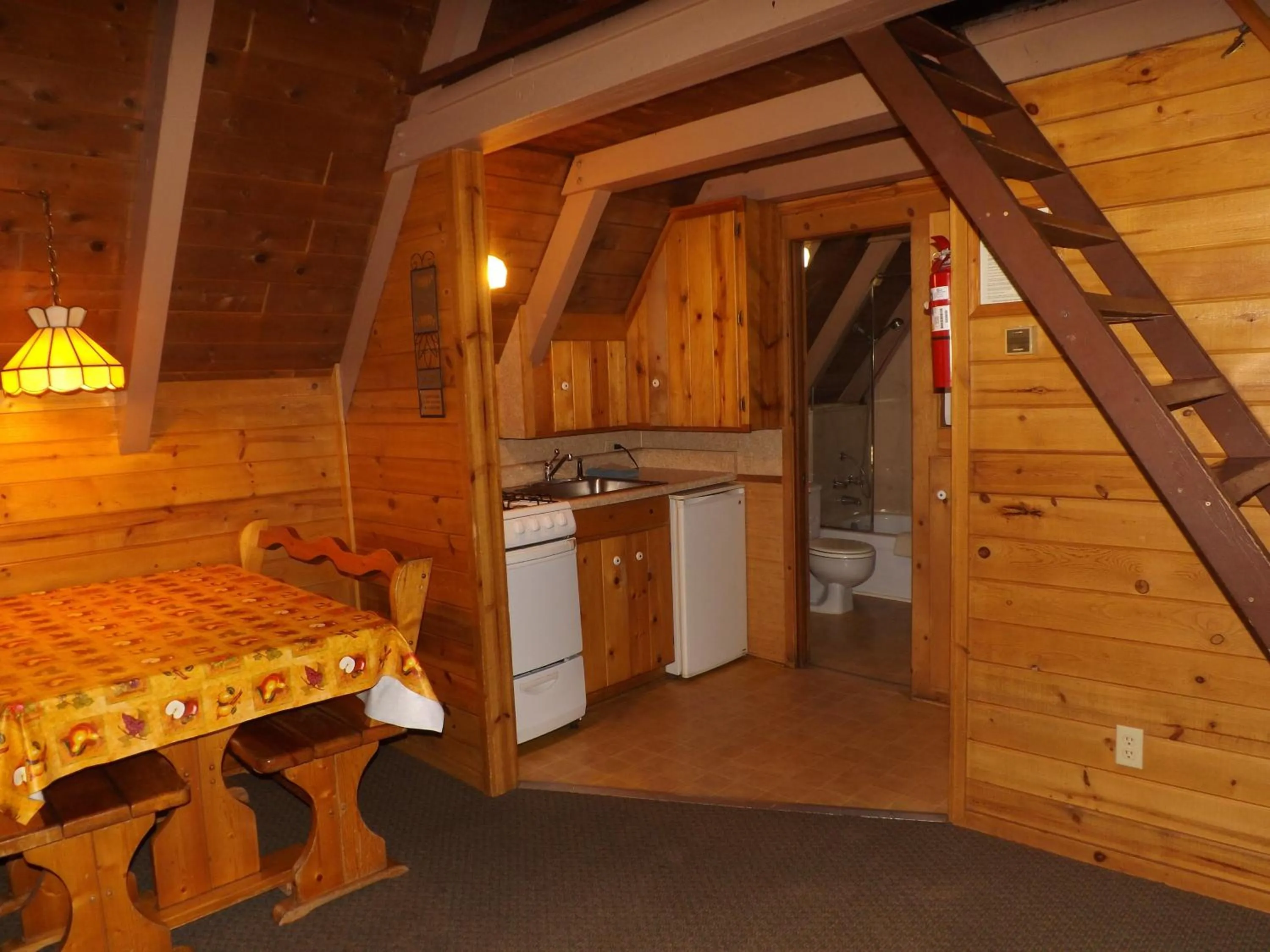 Arizona Mountain Inn & Cabins