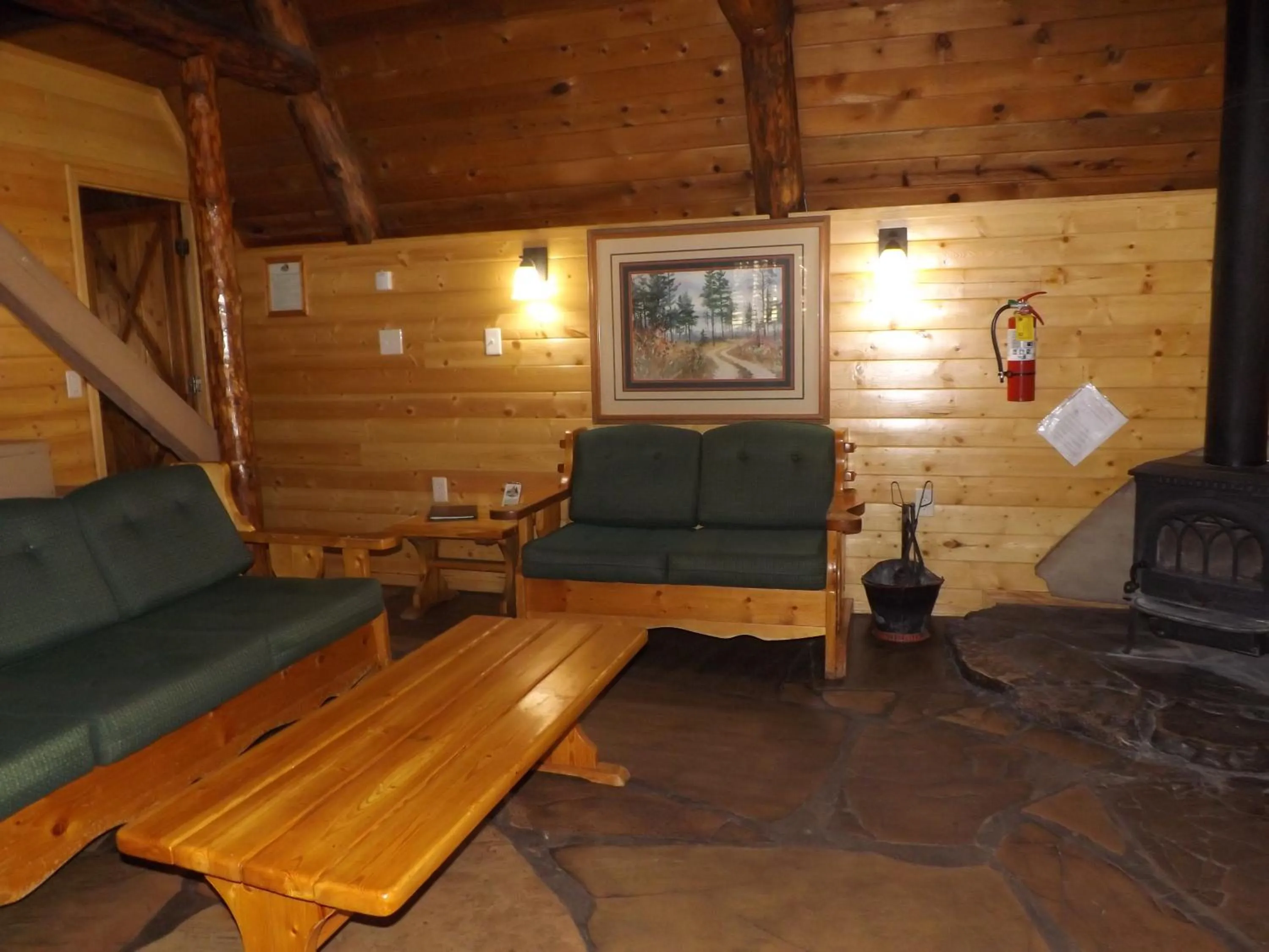 Arizona Mountain Inn & Cabins