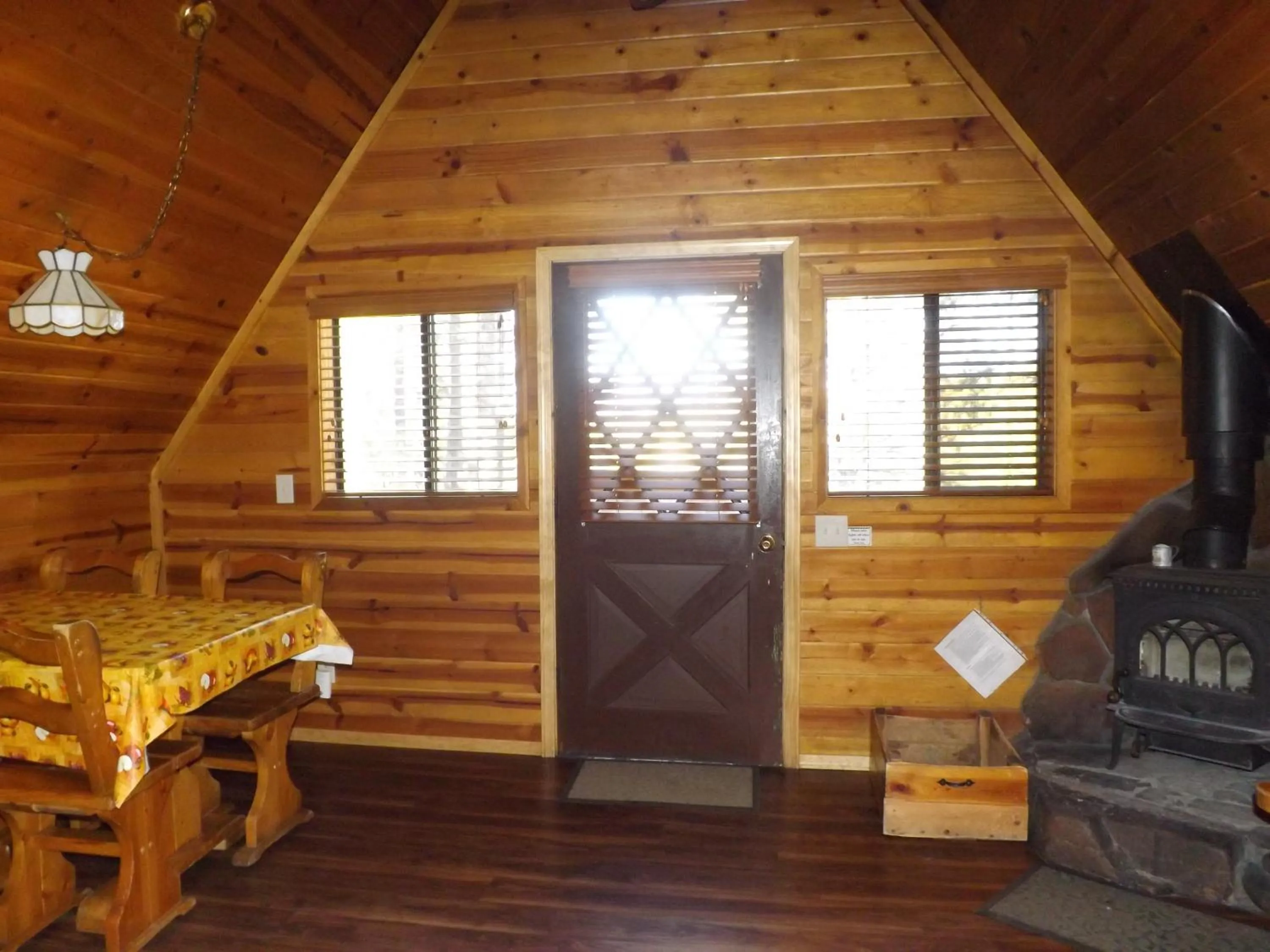 Arizona Mountain Inn & Cabins