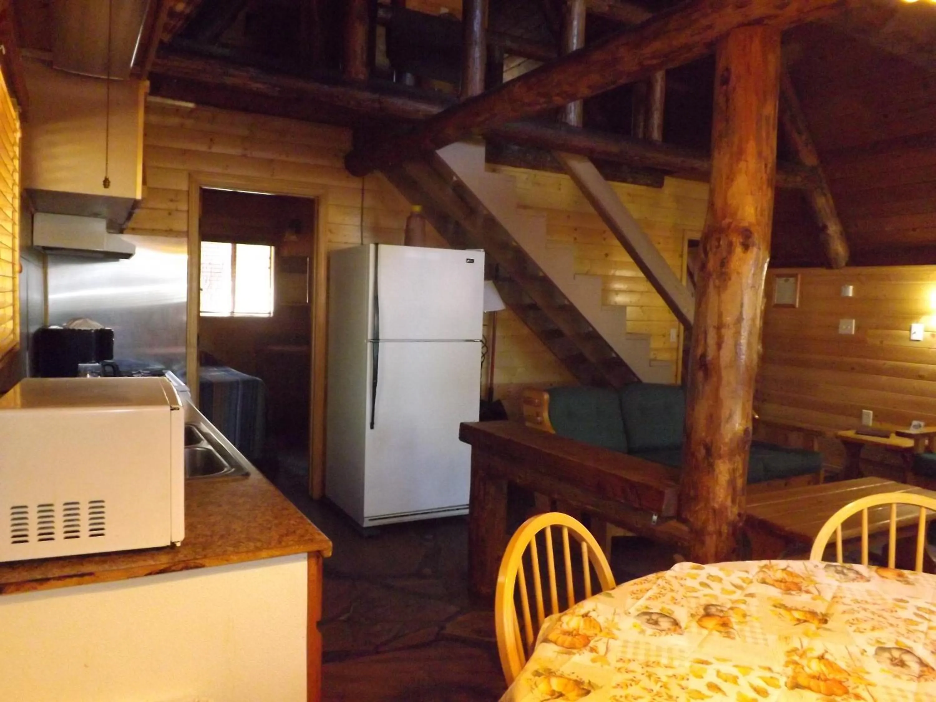 Arizona Mountain Inn & Cabins