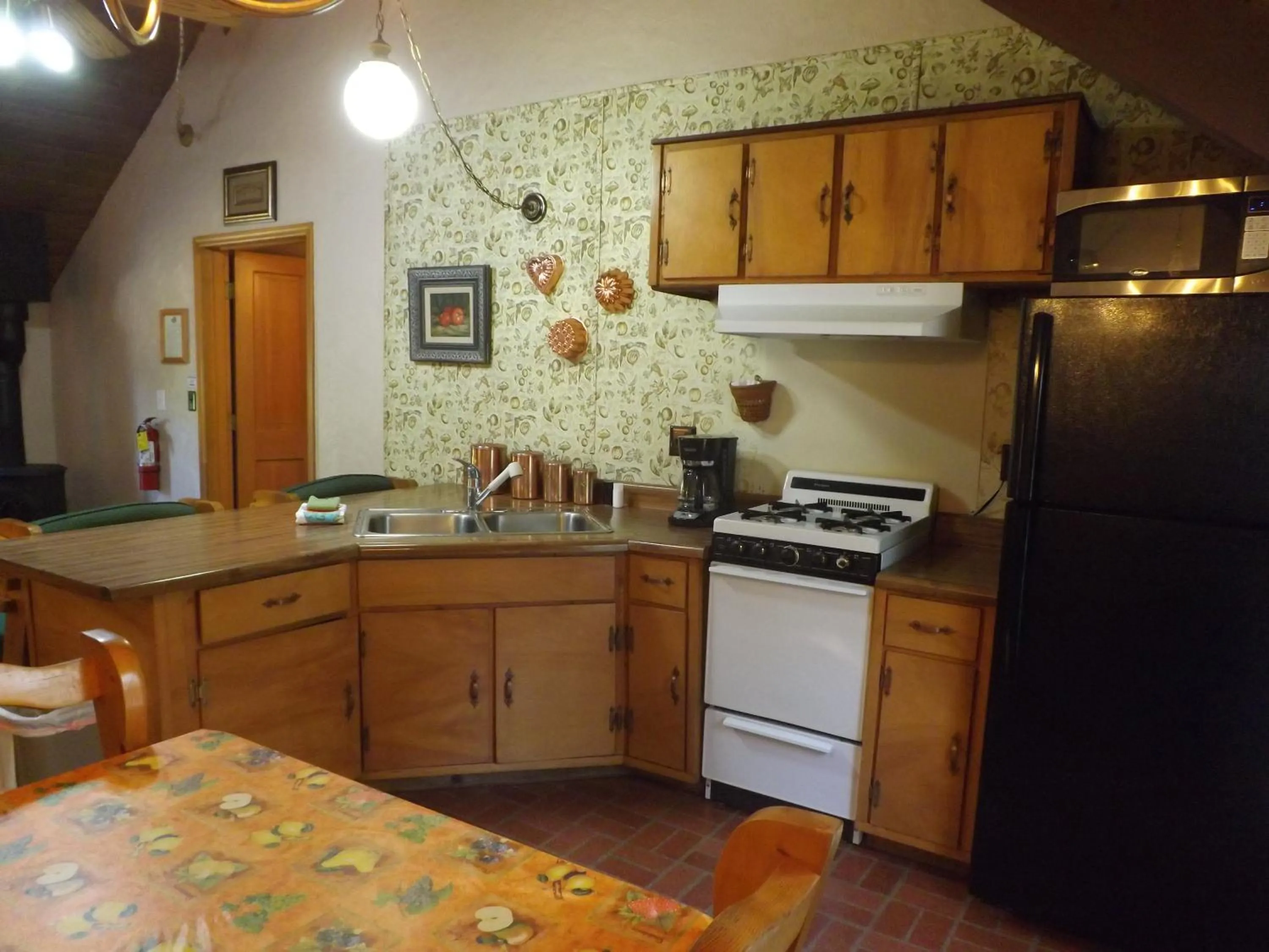 Arizona Mountain Inn & Cabins