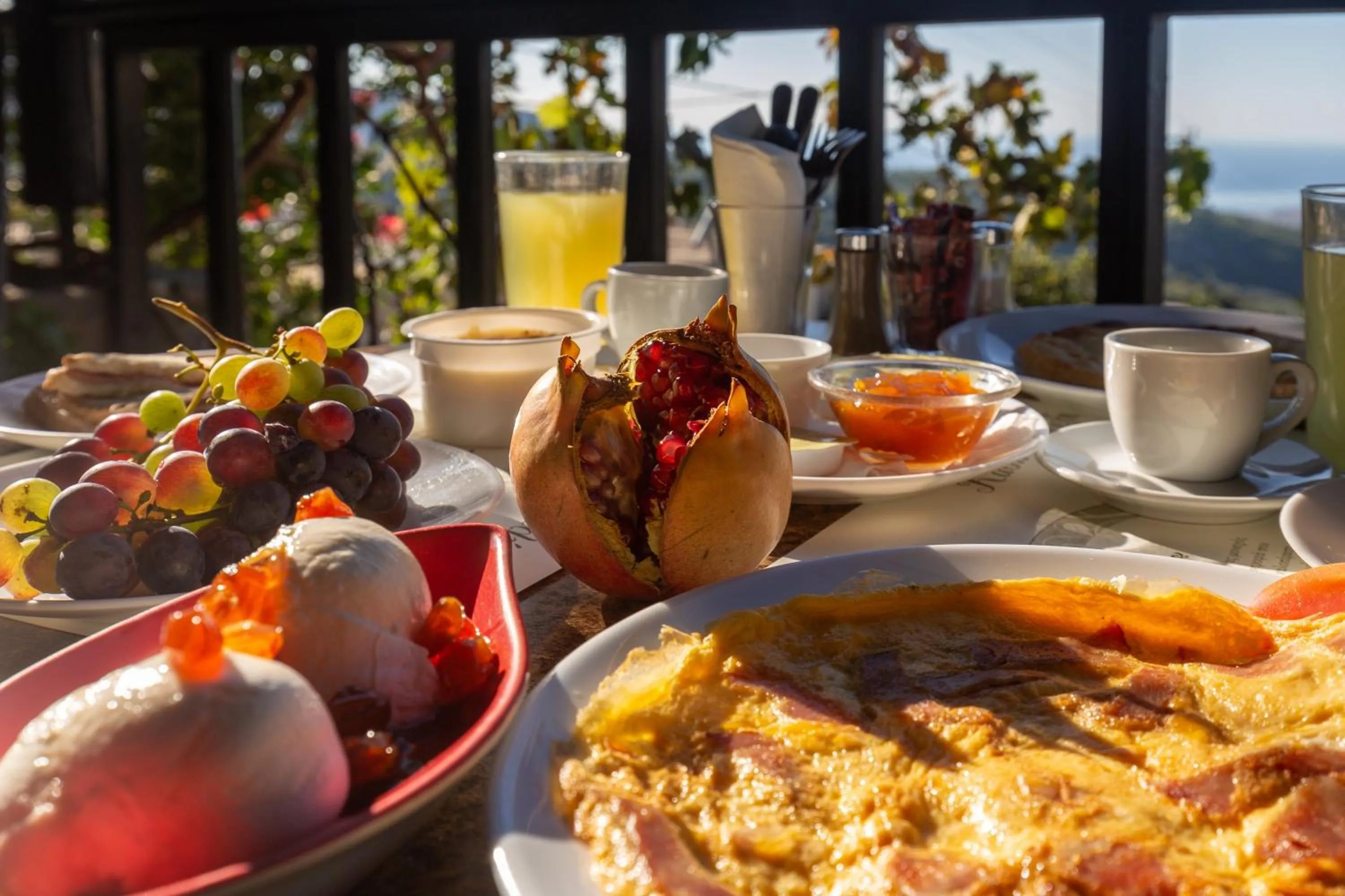 Food and drinks in Mala Villa