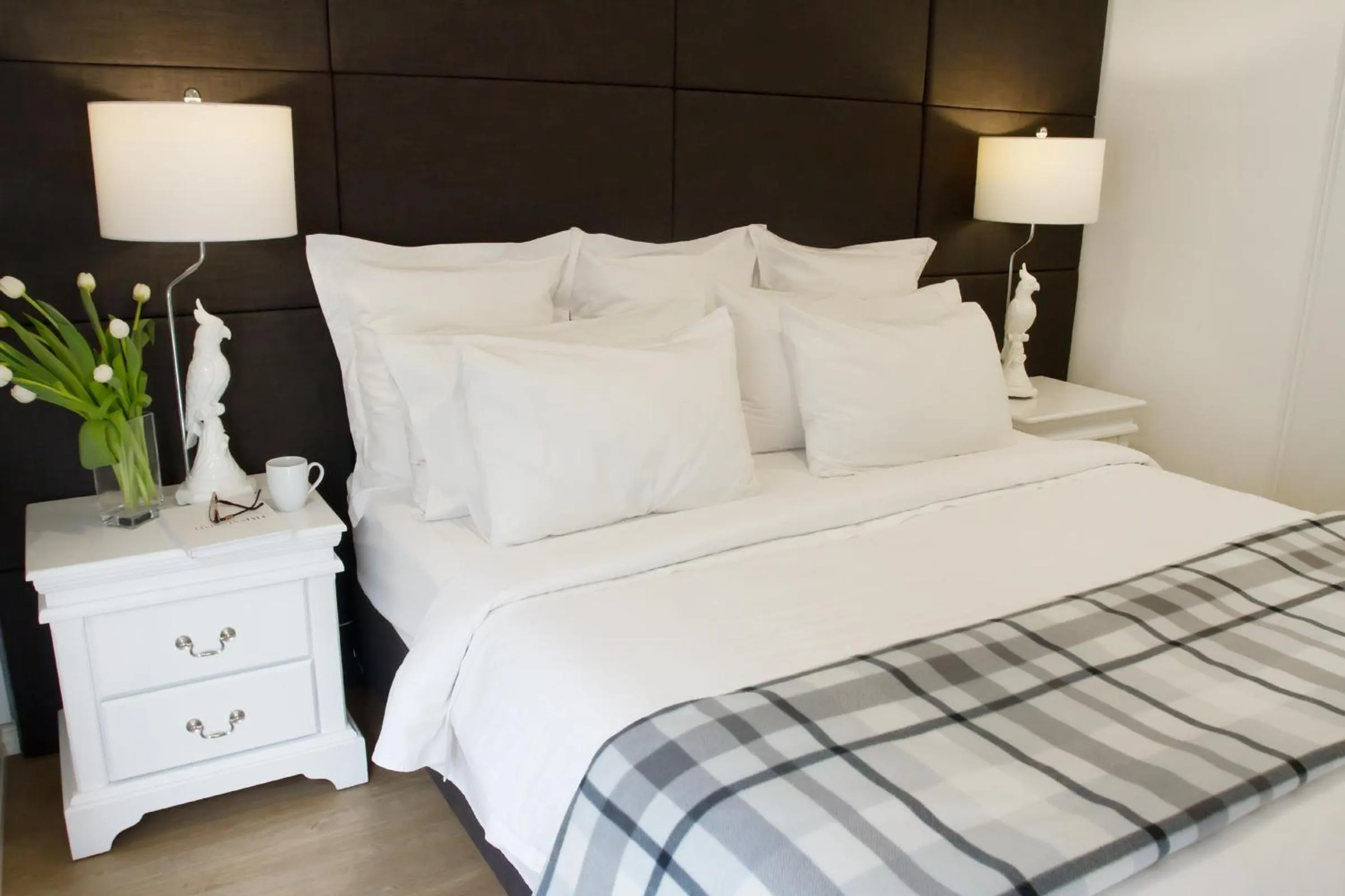 Bedroom, Bed in Haven on the Park