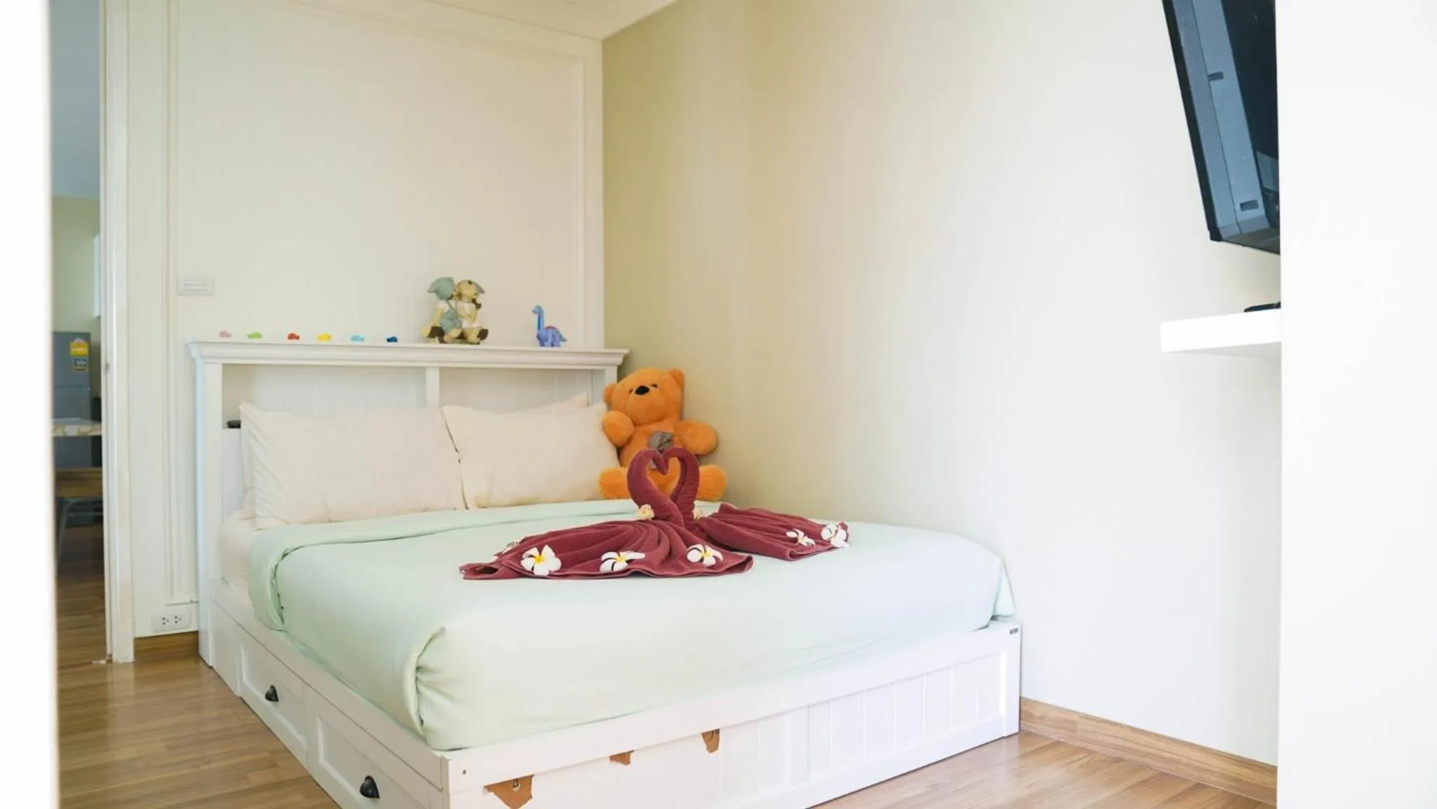 Bed in My Resort Huahin by MR.JAY