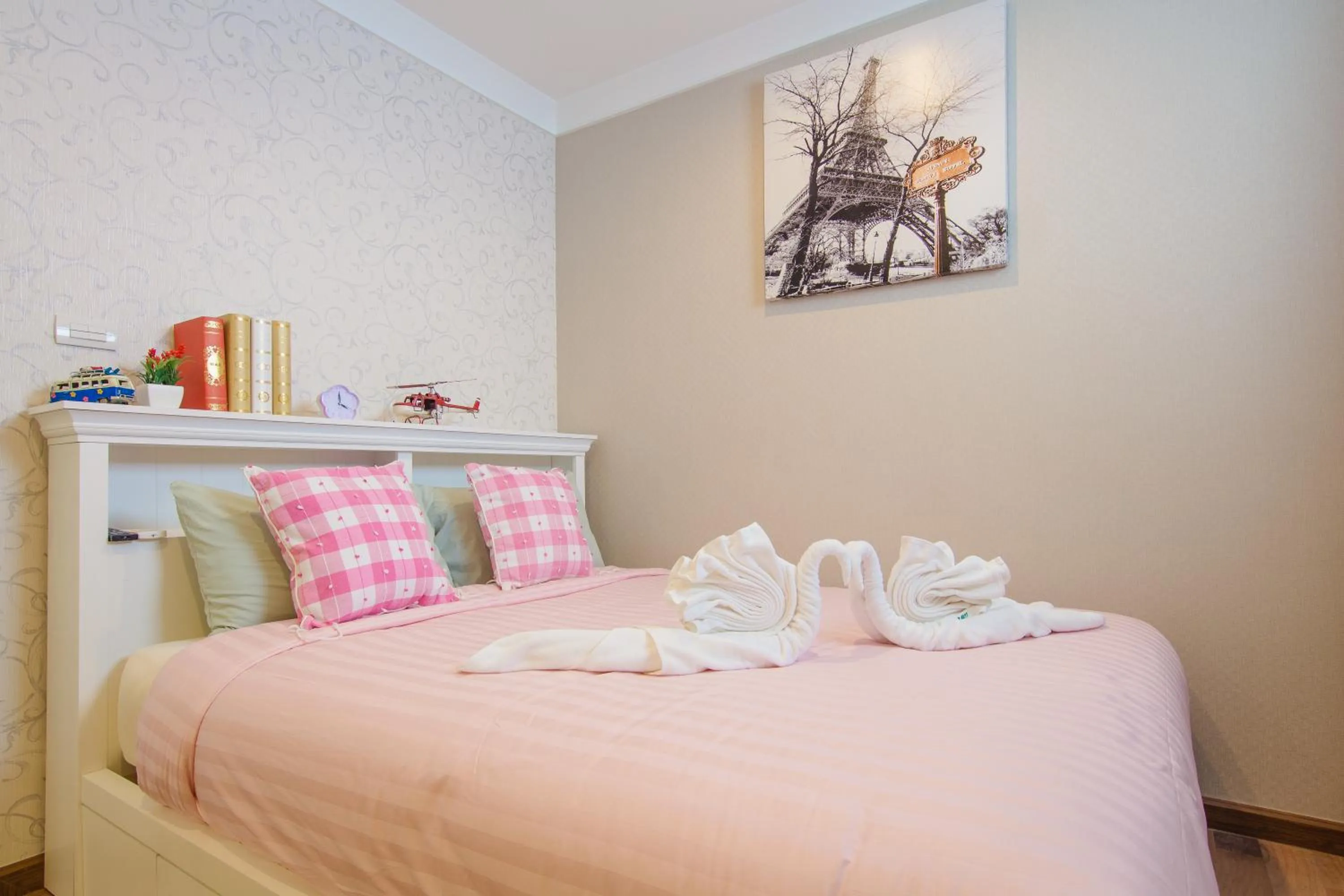 Bed in My Resort Huahin by MR.JAY