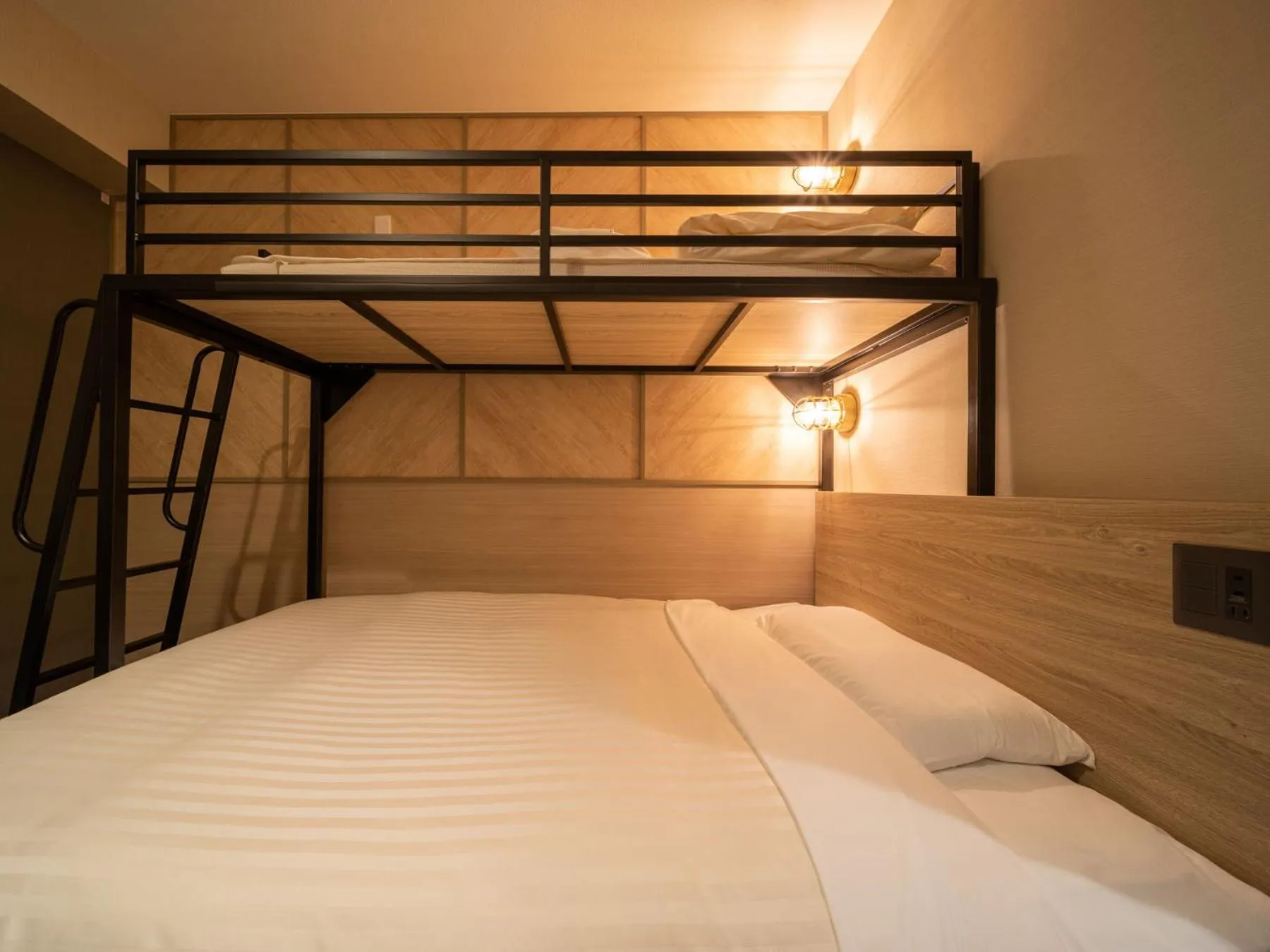 bunk bed, Bed in SUPERHOTEL Matsumoto Oshiroguchi