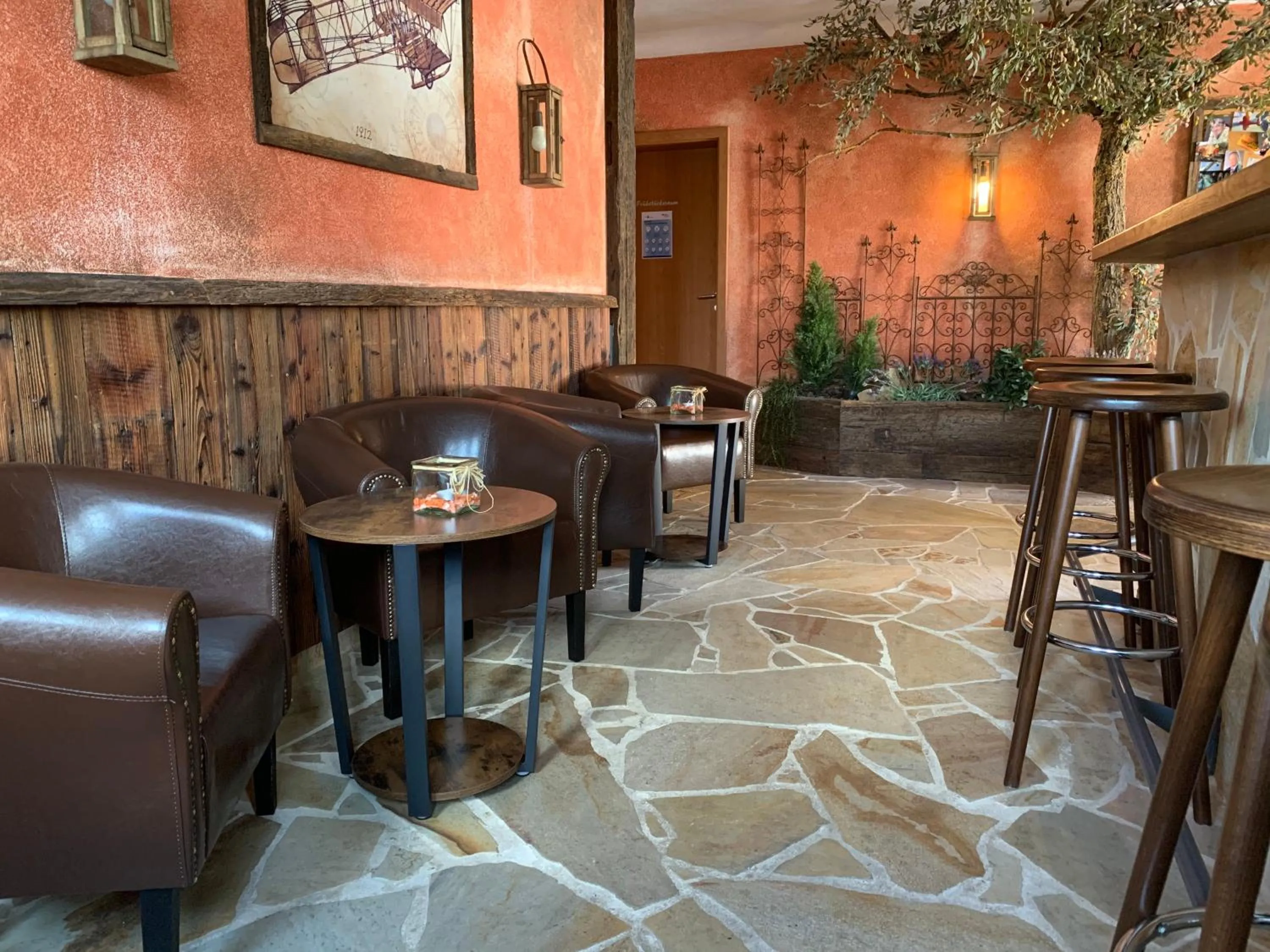 Lounge or bar in Hotel Zum Fliegerwirt