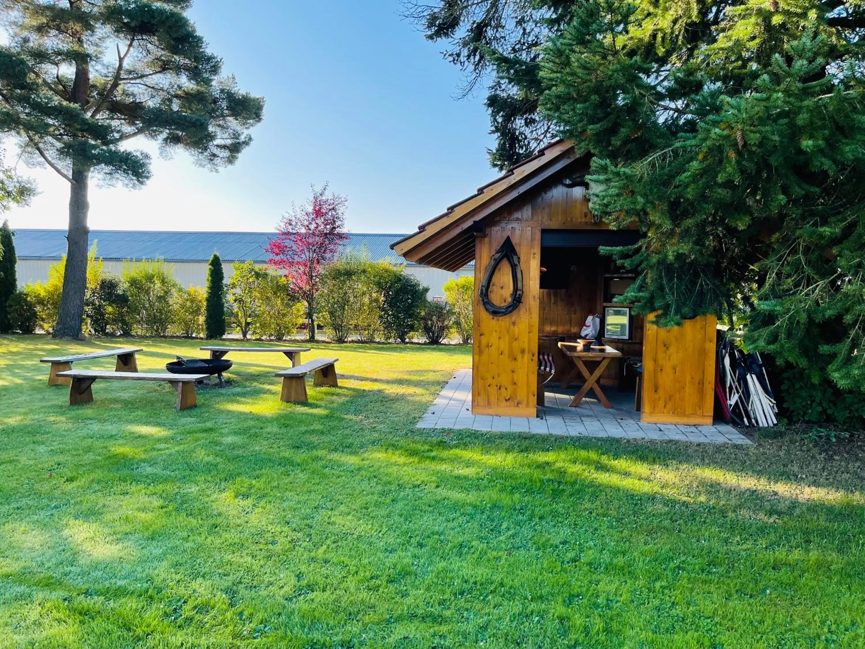 Garden in Hotel Zum Fliegerwirt