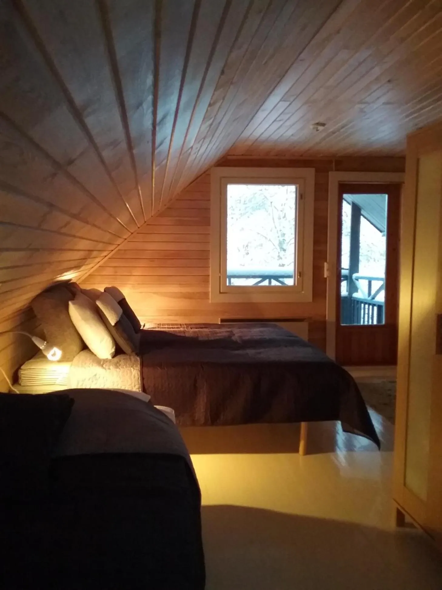 Bed in Paljakka Mökit