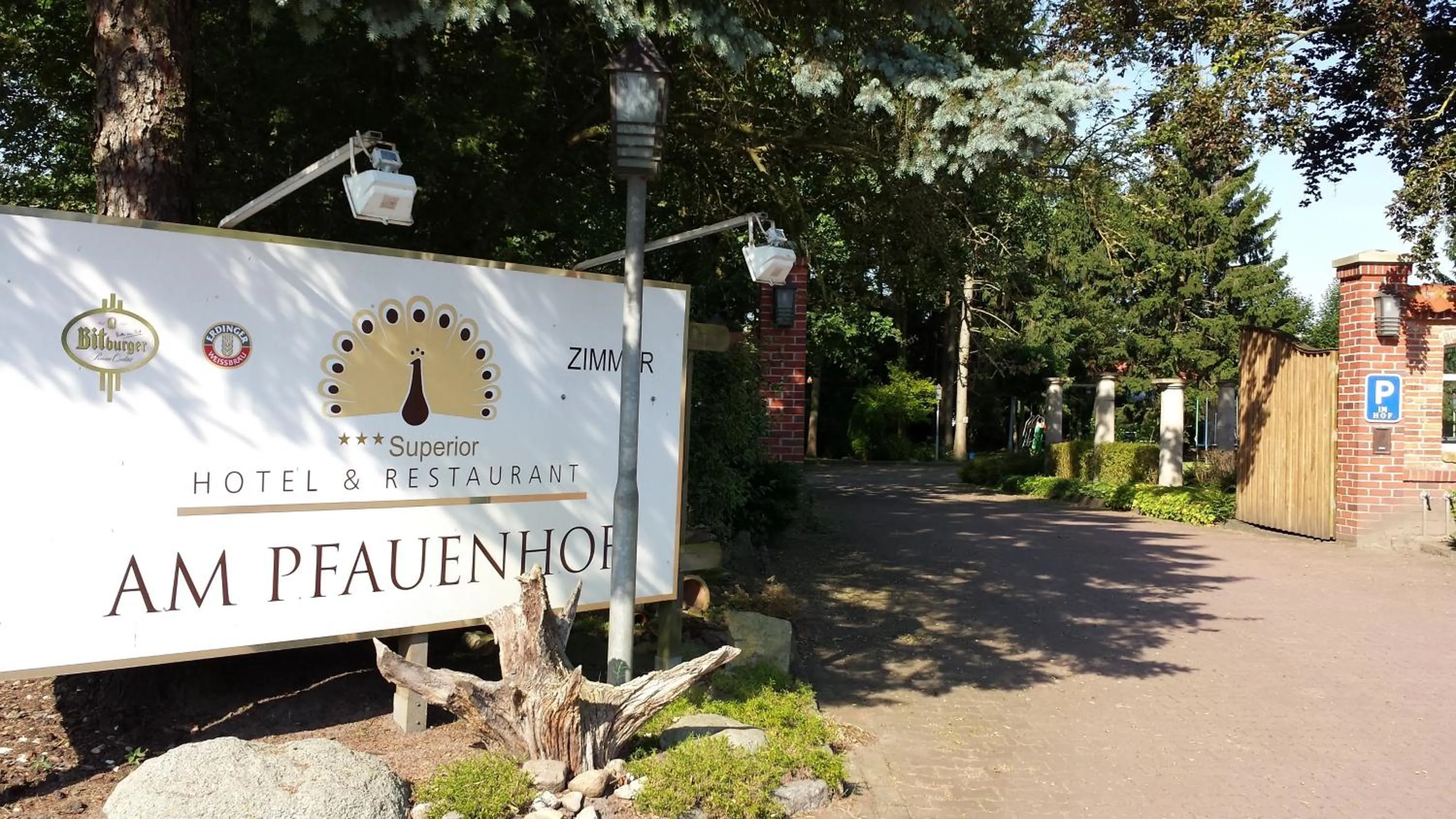 Area and facilities in Hotel Restaurant Am Pfauenhof