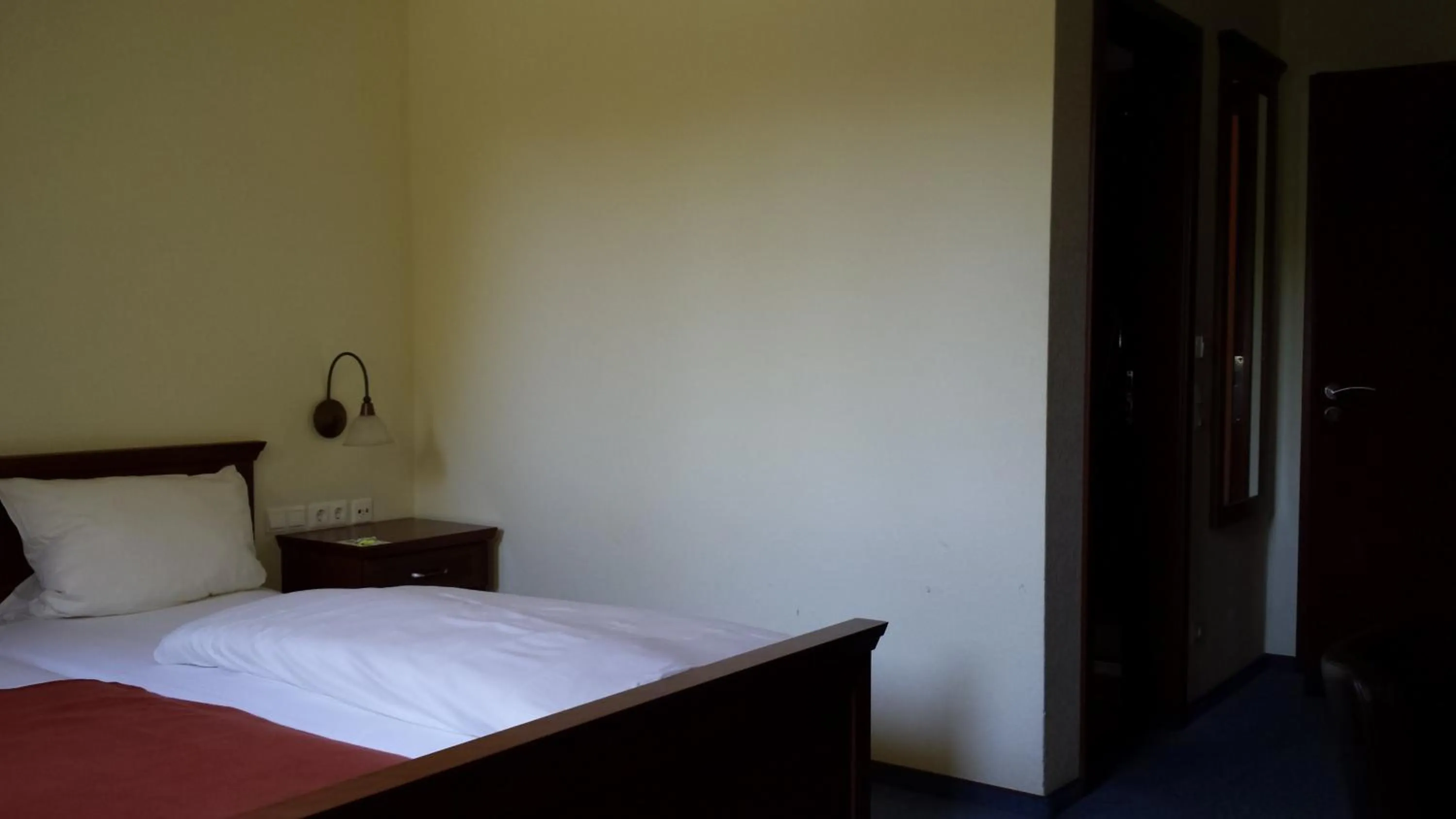 Bed in Hotel Restaurant Am Pfauenhof