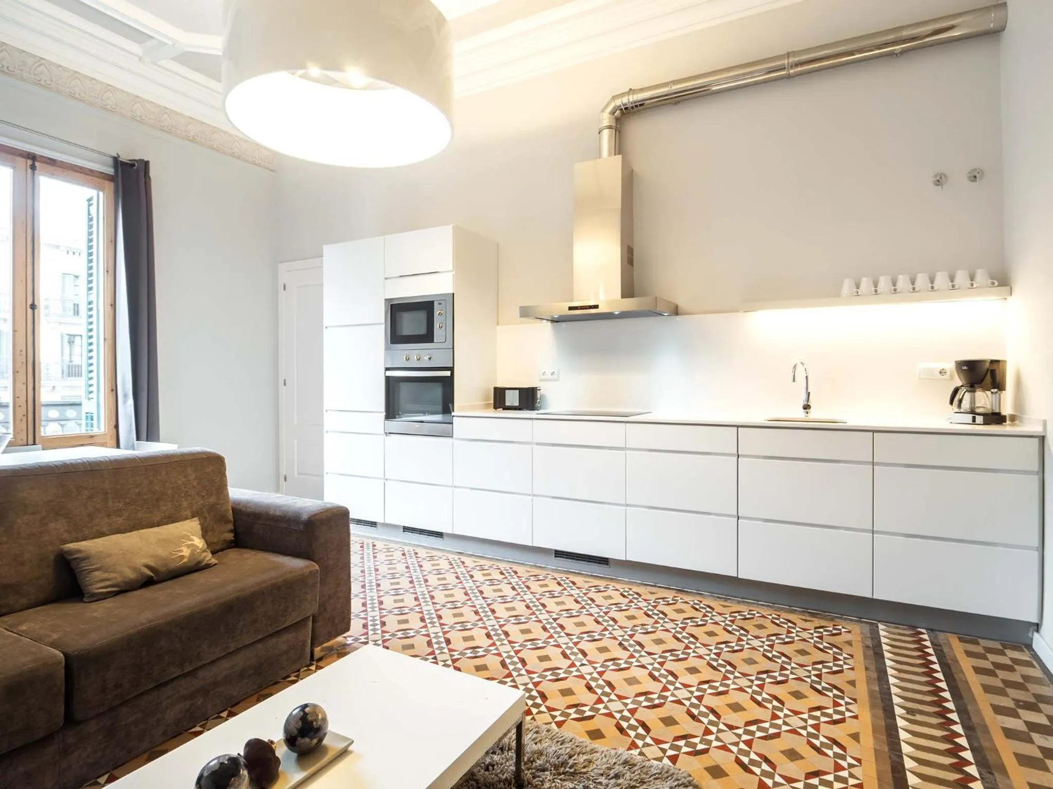 Kitchen or kitchenette in Rent Top Apartments Rambla Catalunya