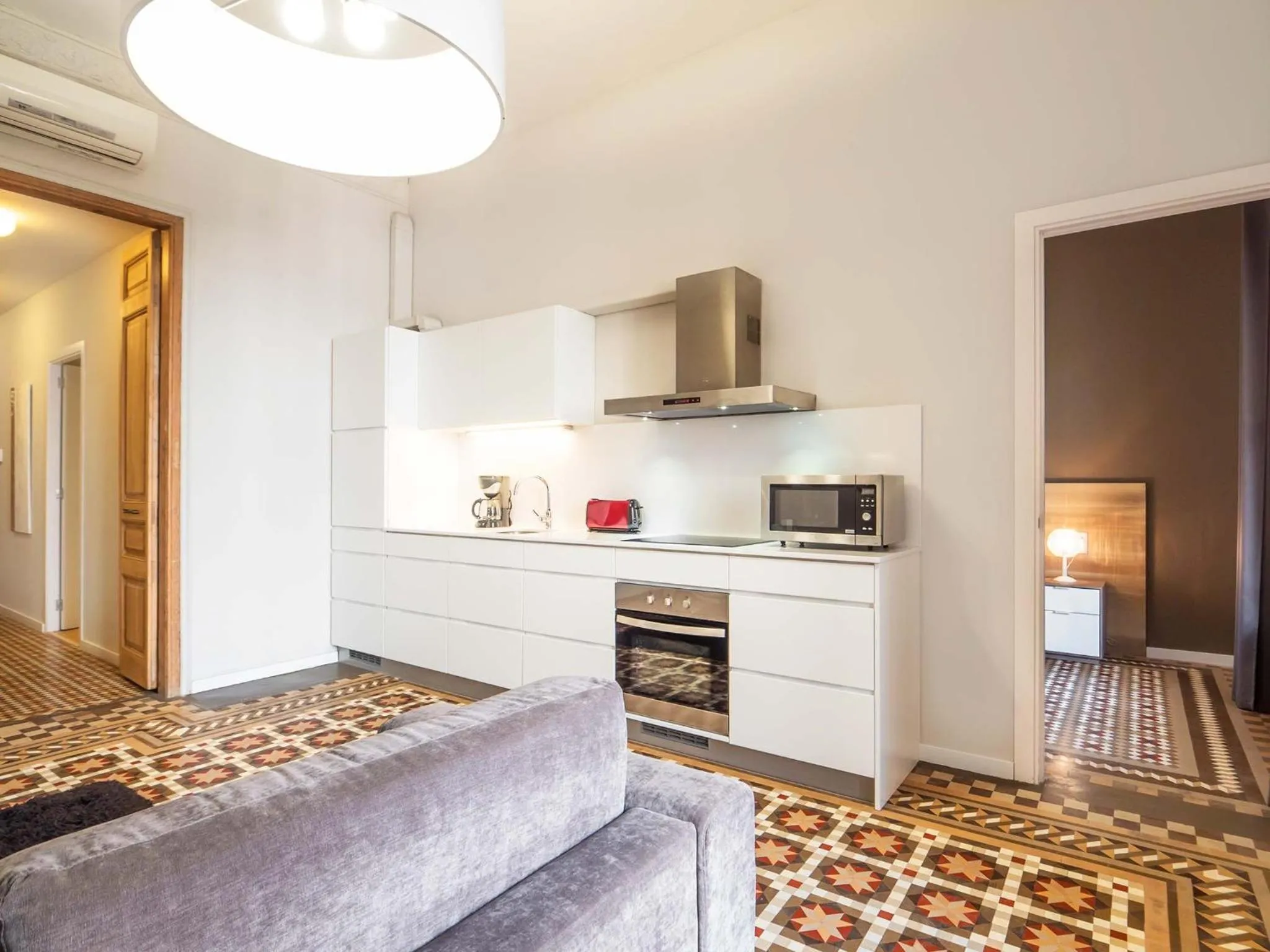 Coffee/tea facilities, Bed in Rent Top Apartments Rambla Catalunya