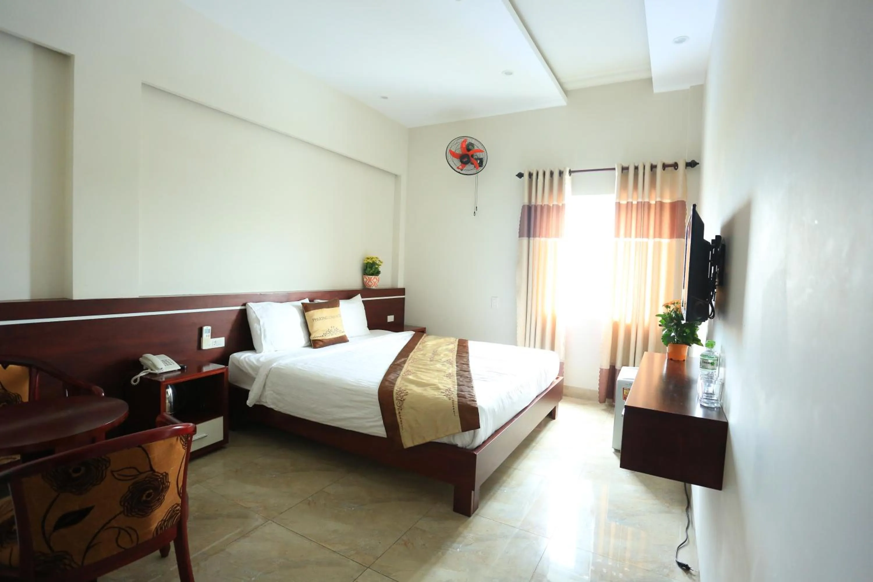 Bed in Phuong Linh Hotel