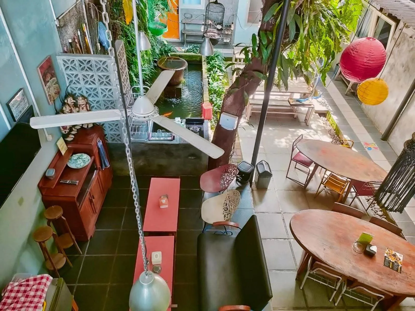 Living room in Jeng Tini Guest House