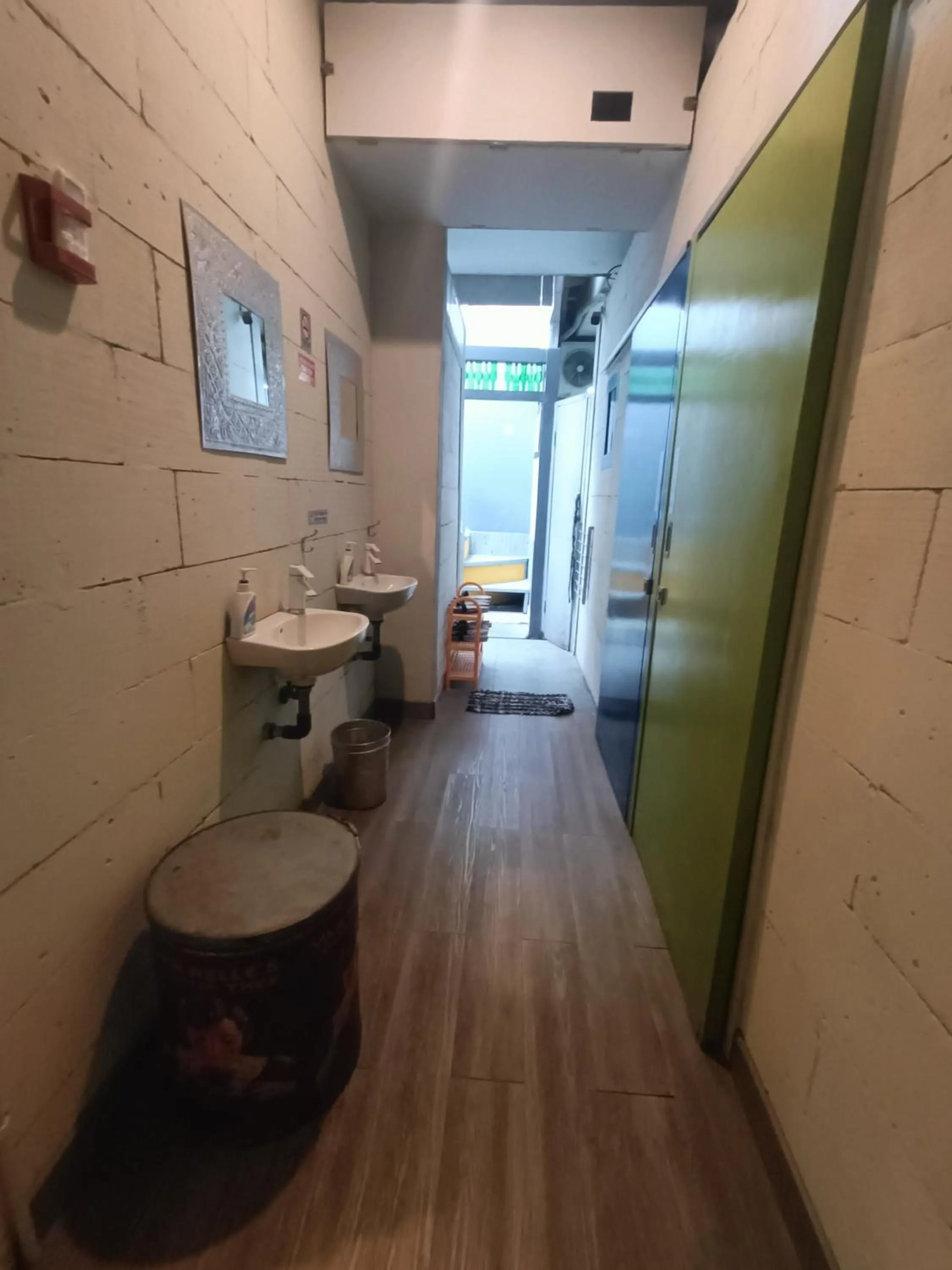 Jeng Tini Guest House