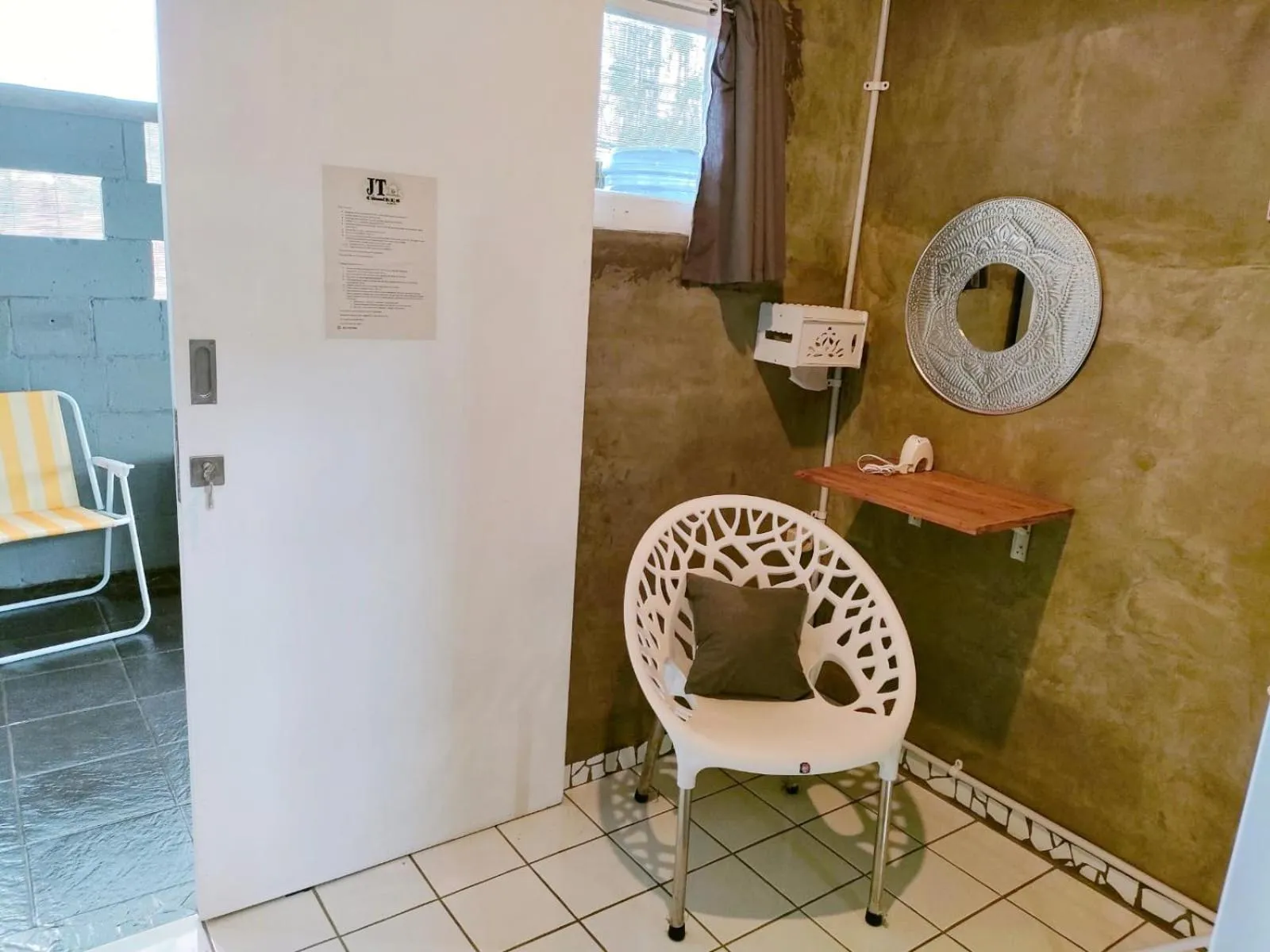 Jeng Tini Guest House