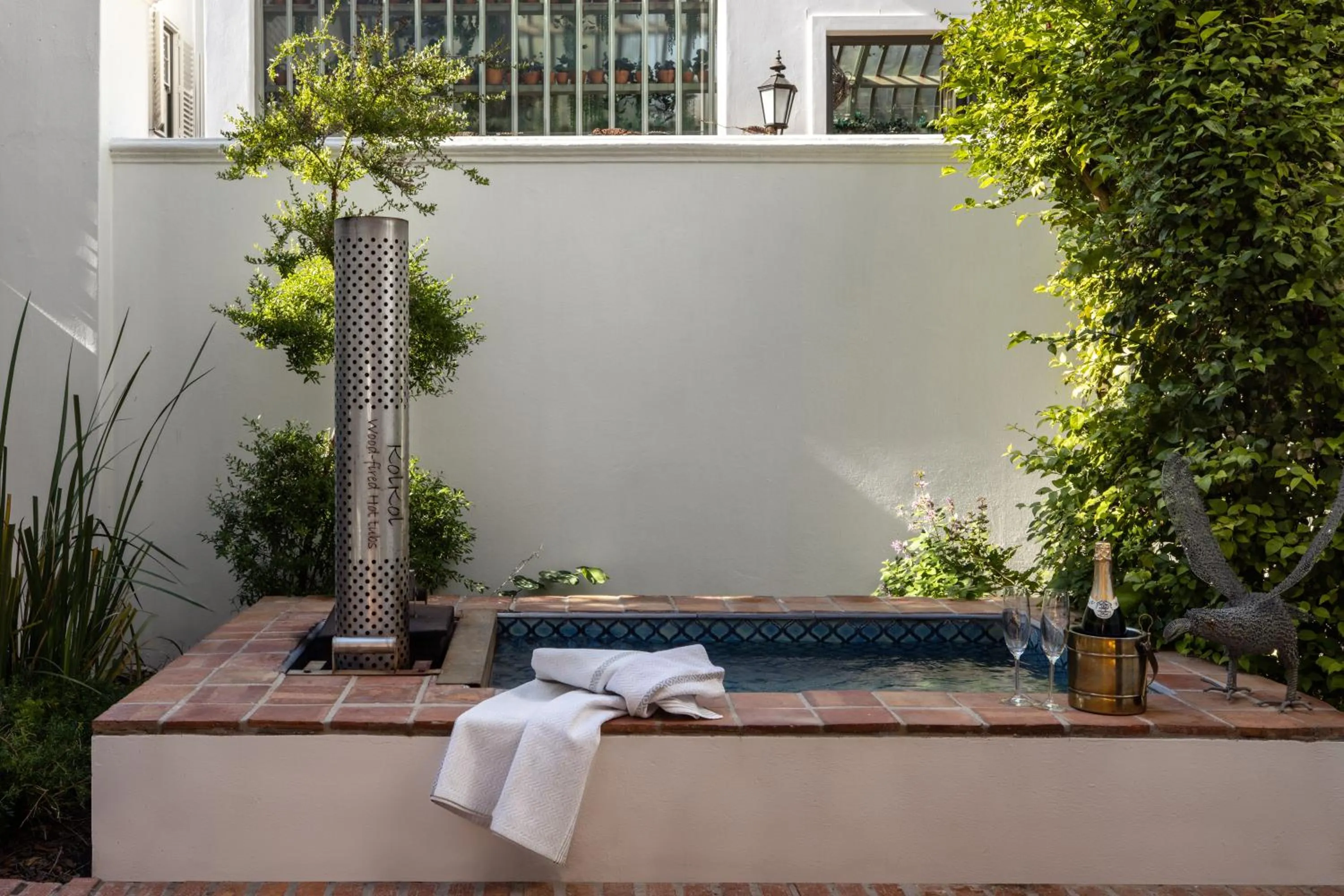 Hot Tub in Akademie Street Boutique Hotel