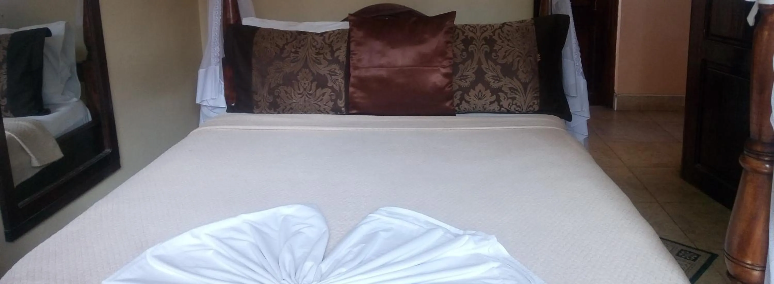 Bed in Transit Motel Ukonga