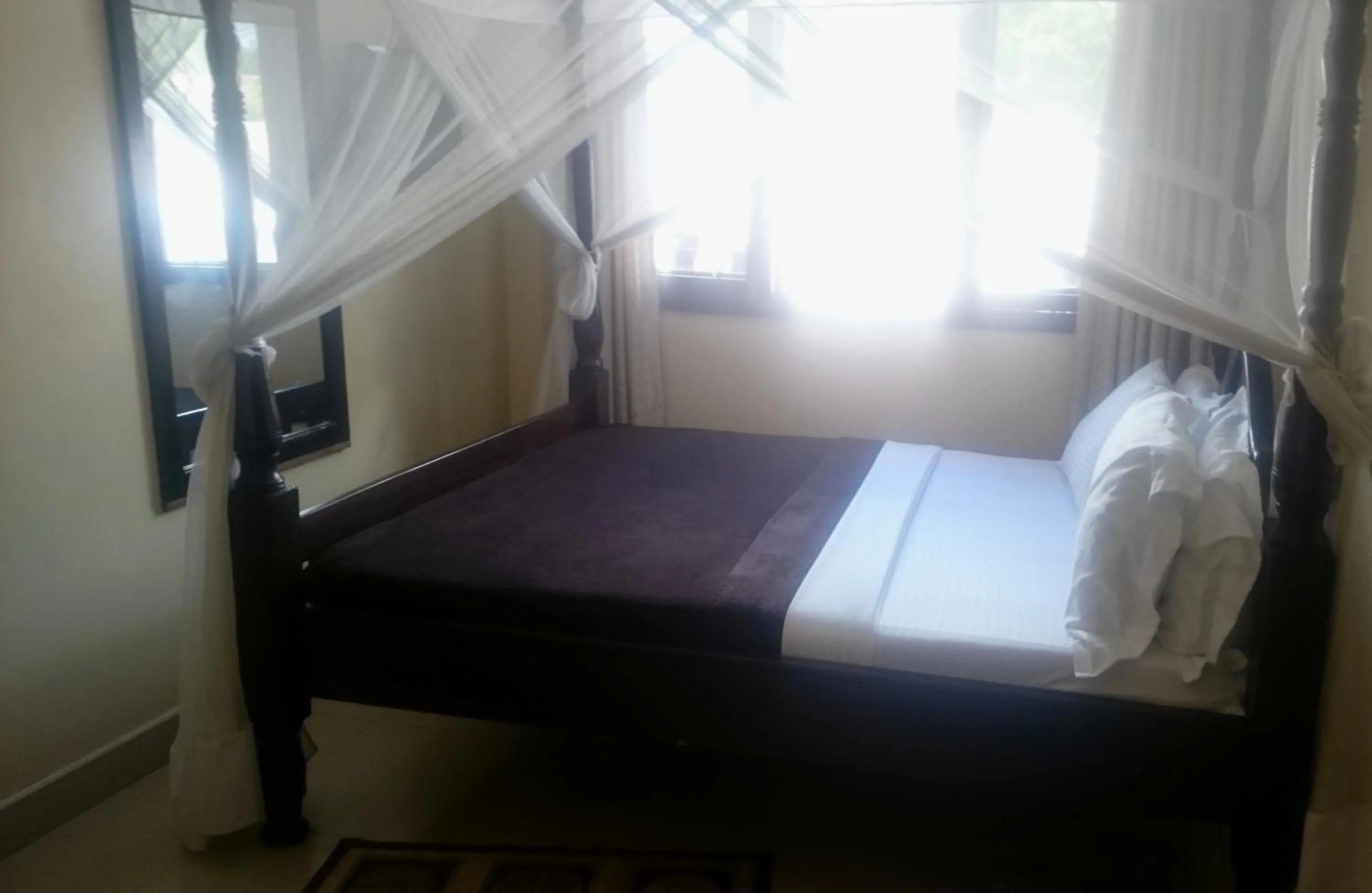 Bed in Transit Motel Ukonga